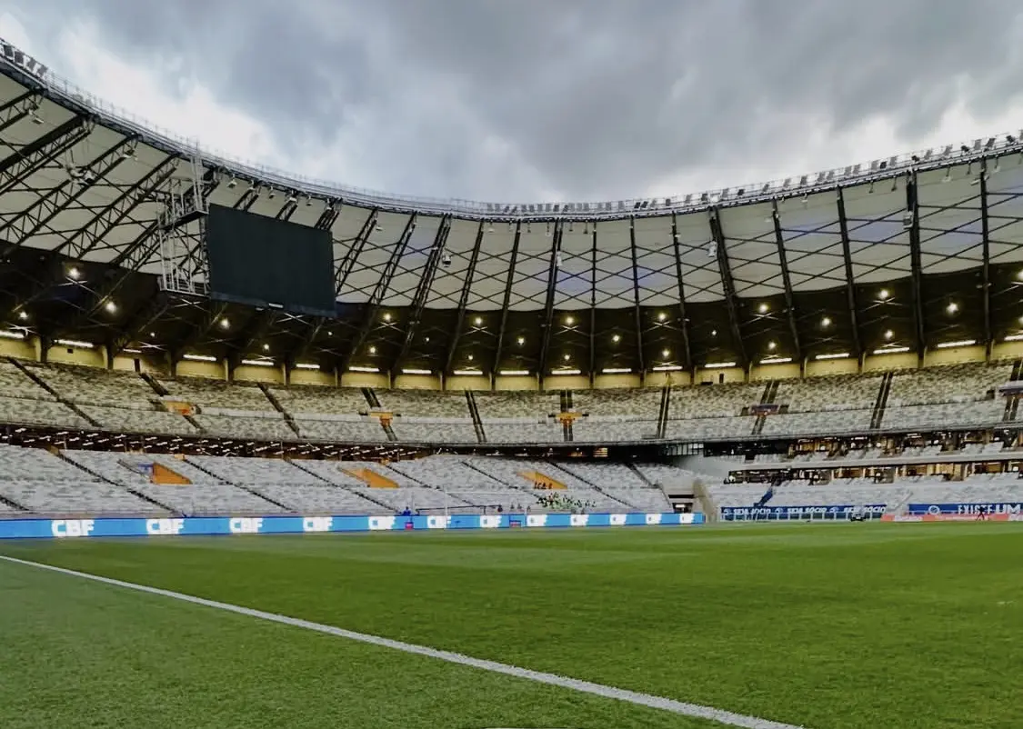 Cruzeiro faz três mudanças e Atlético-MG terá Fred titular em clássico pela Copa do Brasil