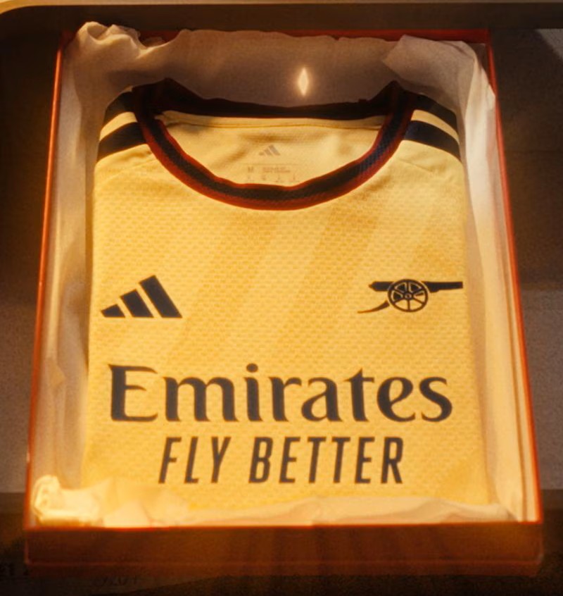 Arsenal lança camisa amarela para a temporada 2026/27; veja