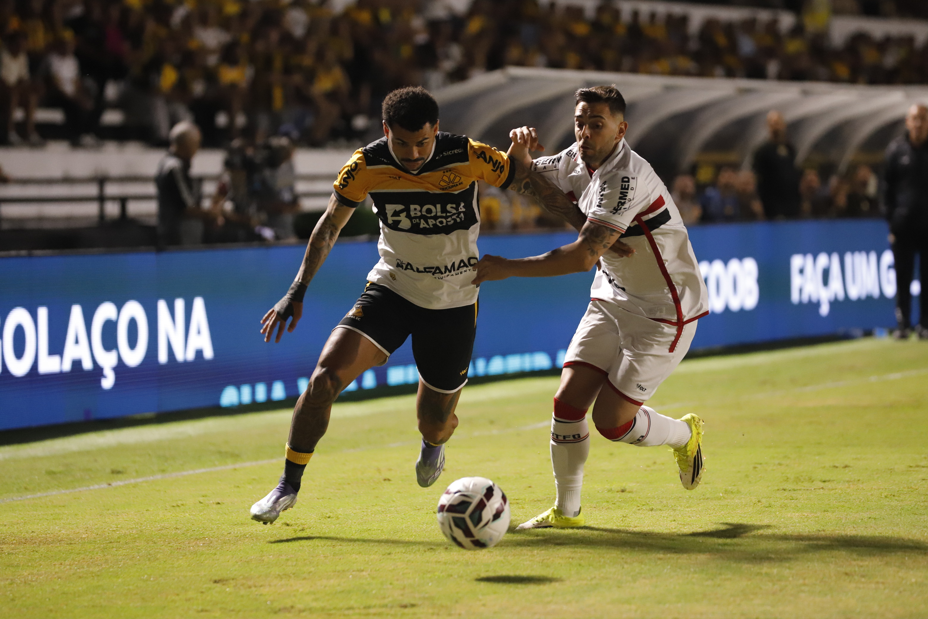 Botafogo-SP x Criciúma pela Série B: veja onde assistir ao vivo e prováveis escalações