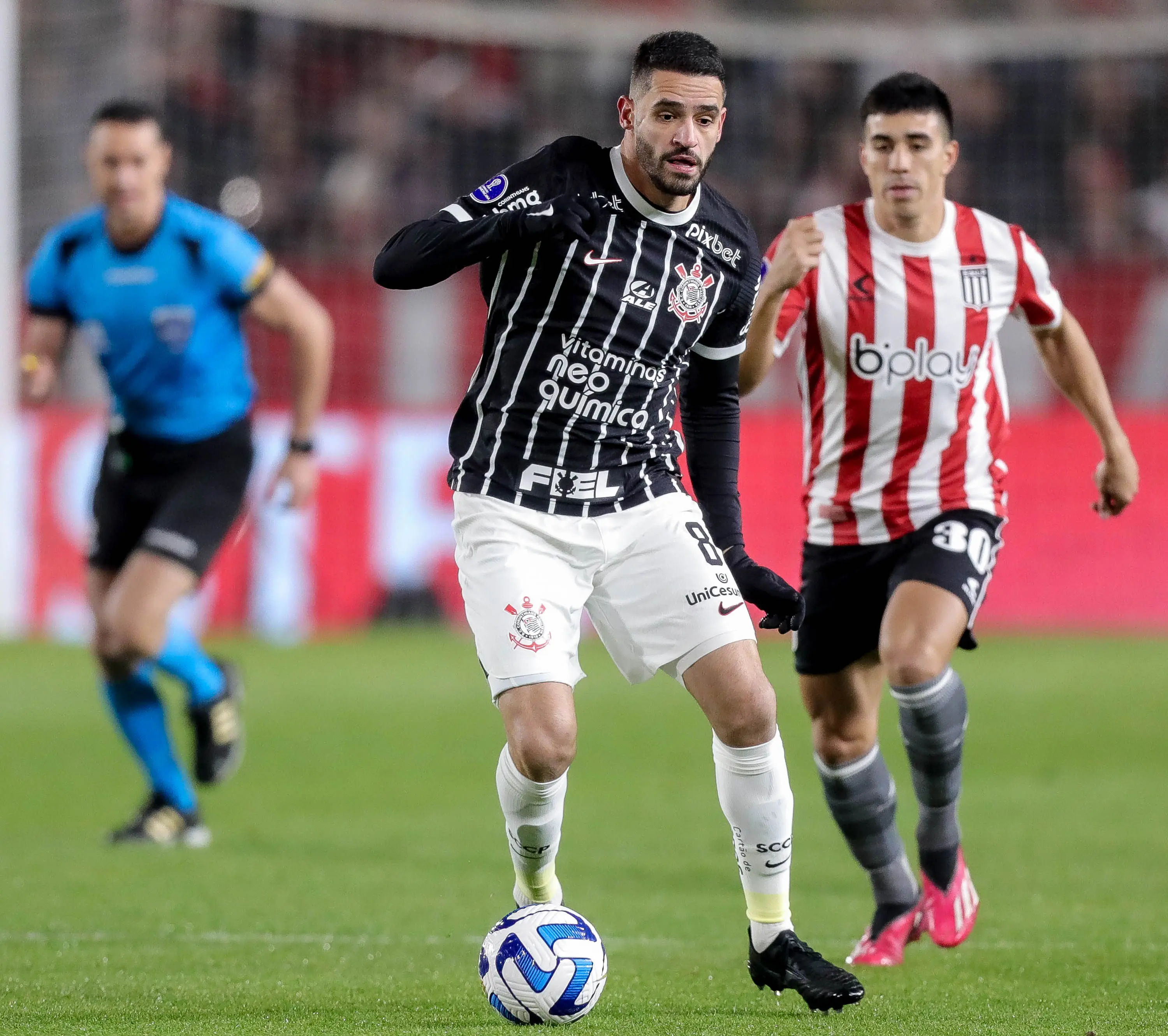 Estudiantes Corinthians