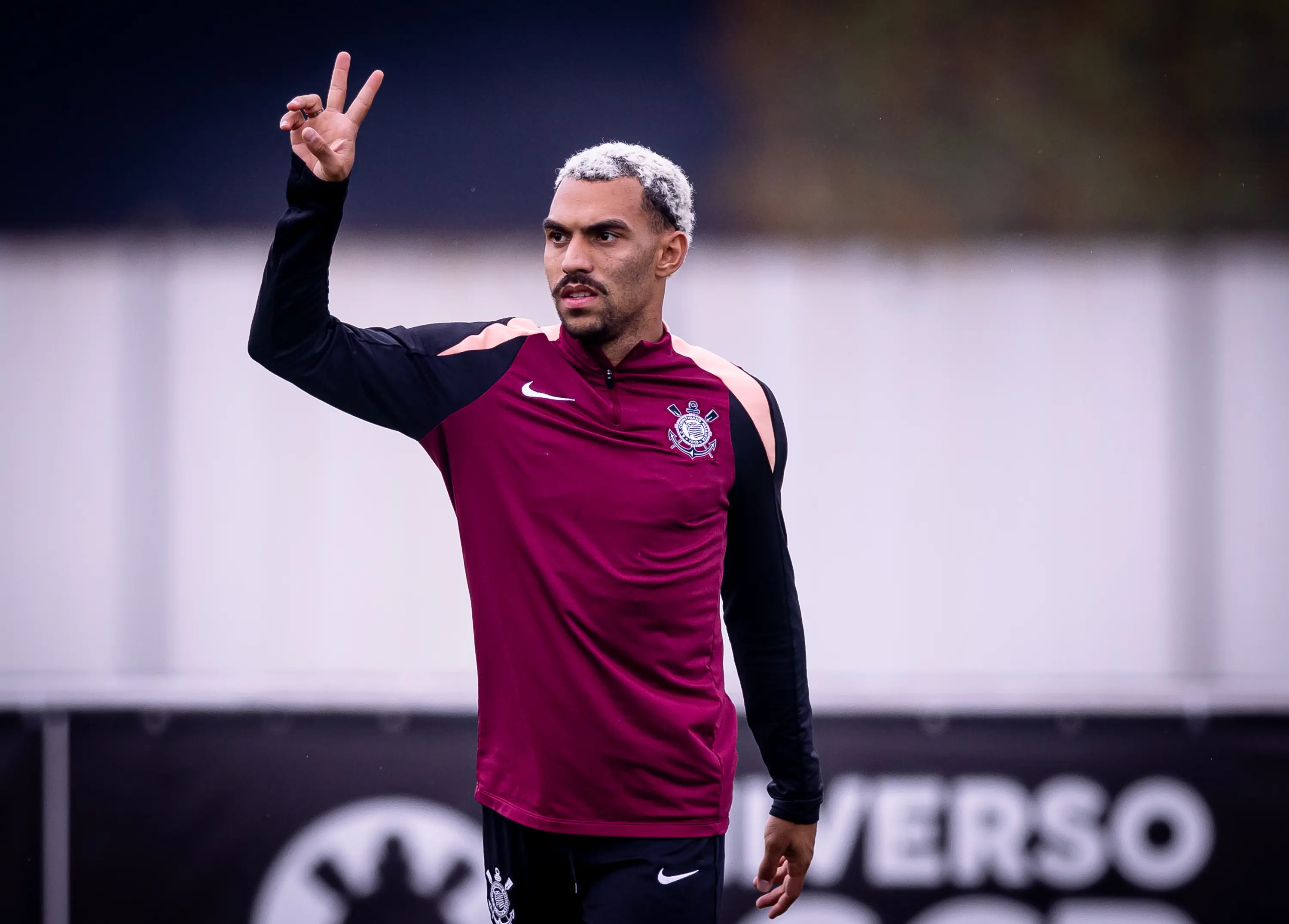 Corinthians inicia preparação para quartas da Libertadores e viaja à Argentina