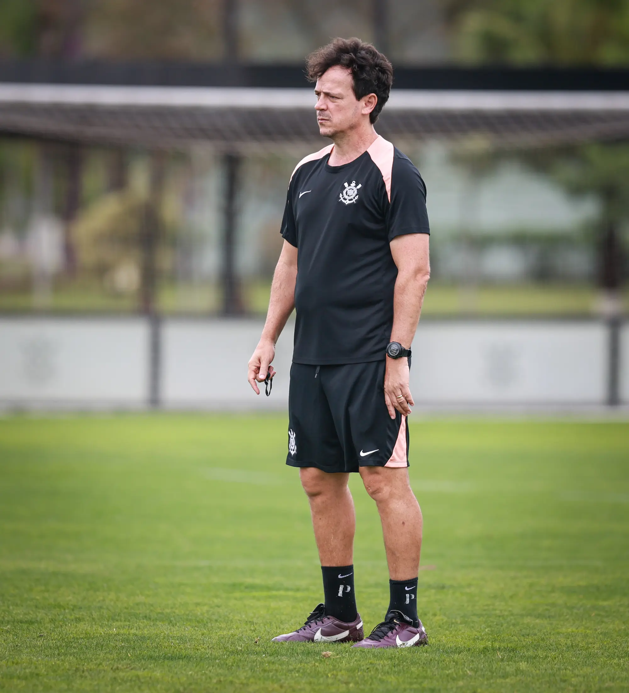Escalação do Corinthians: Diniz deve poupar titulares contra o Flamengo