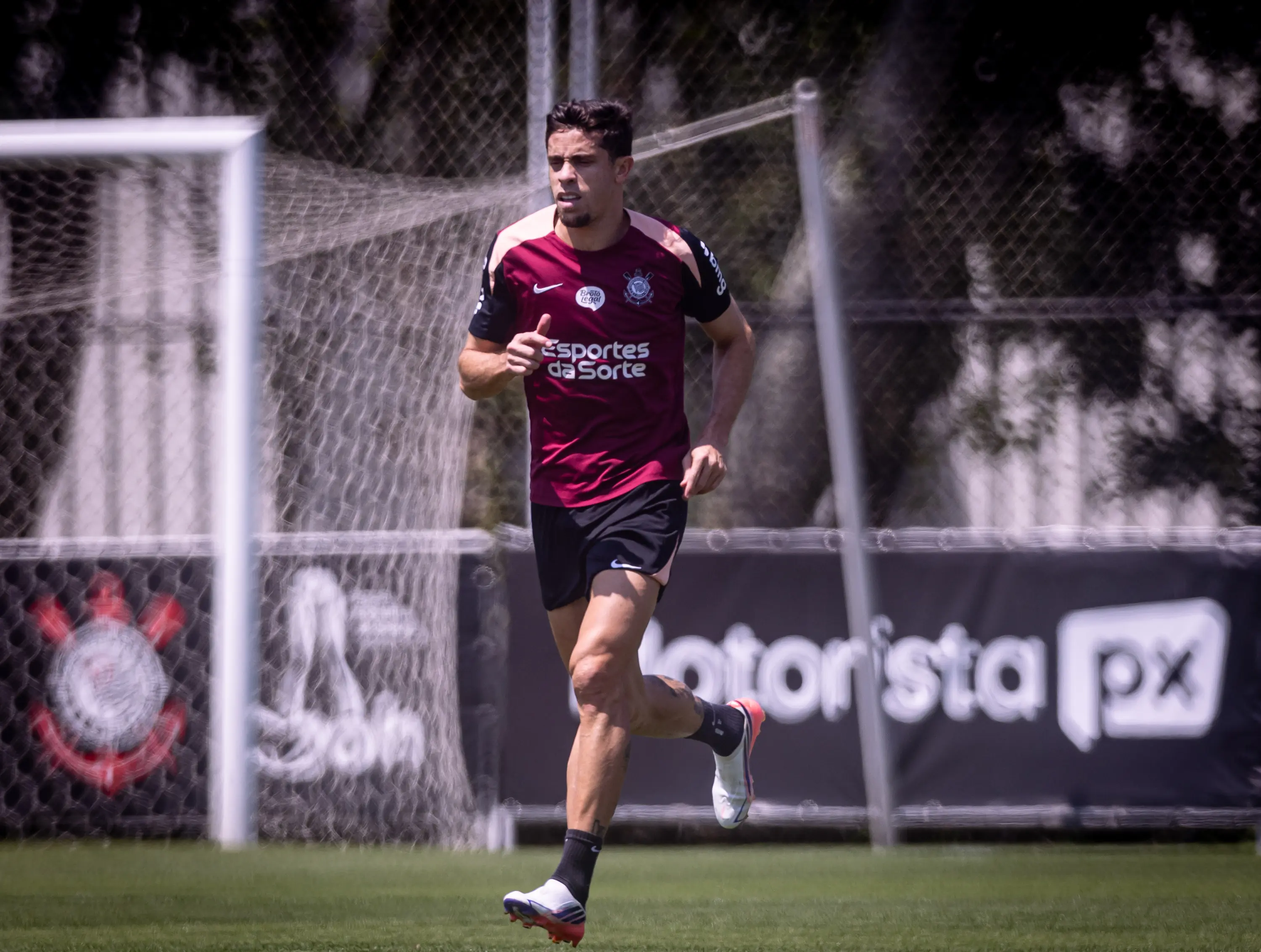 Veja fotos do treino do Corinthians nesta sexta-feira