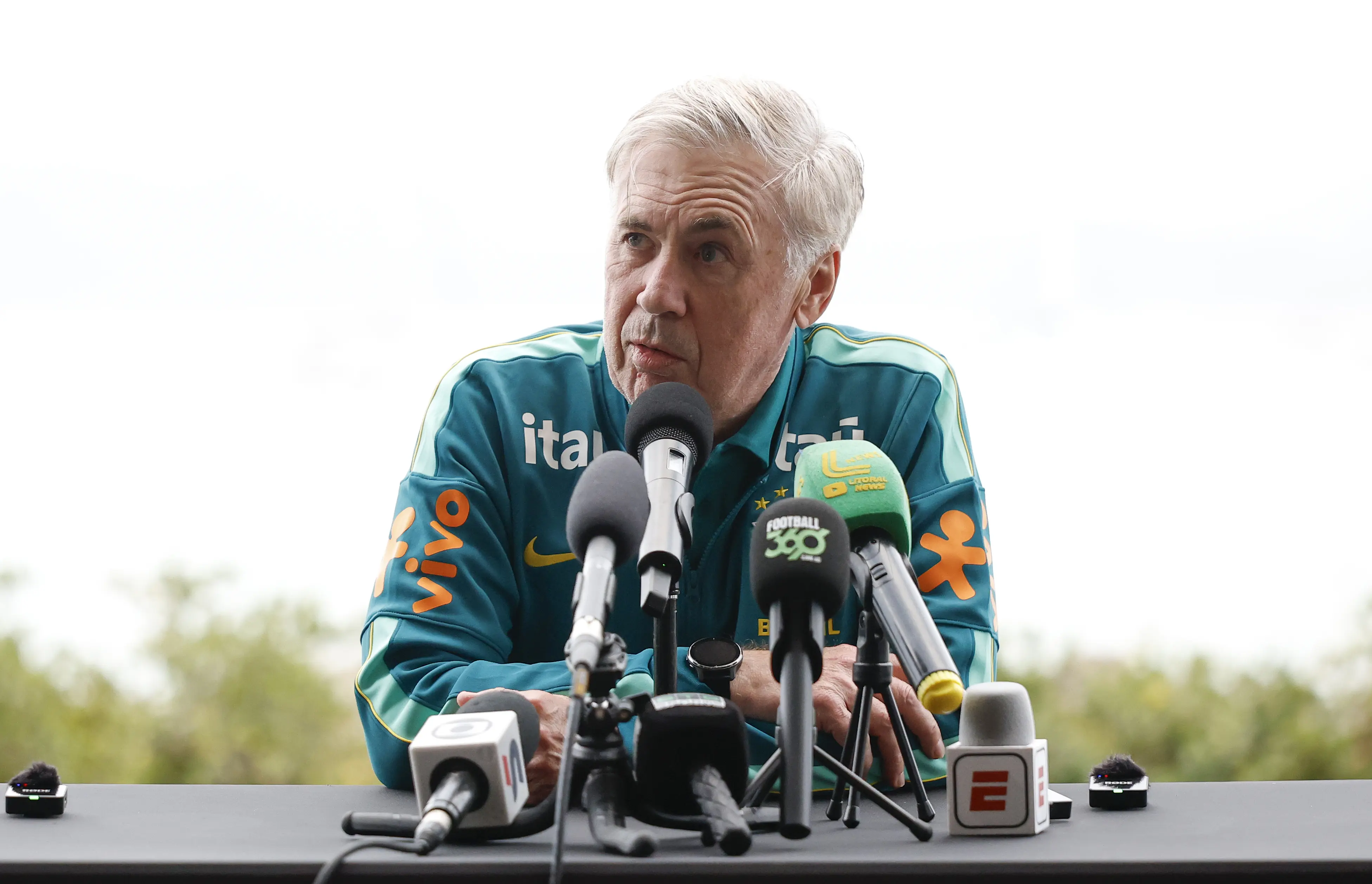 Ancelotti confirma escalação do Brasil com Endrick e Estêvão de titulares