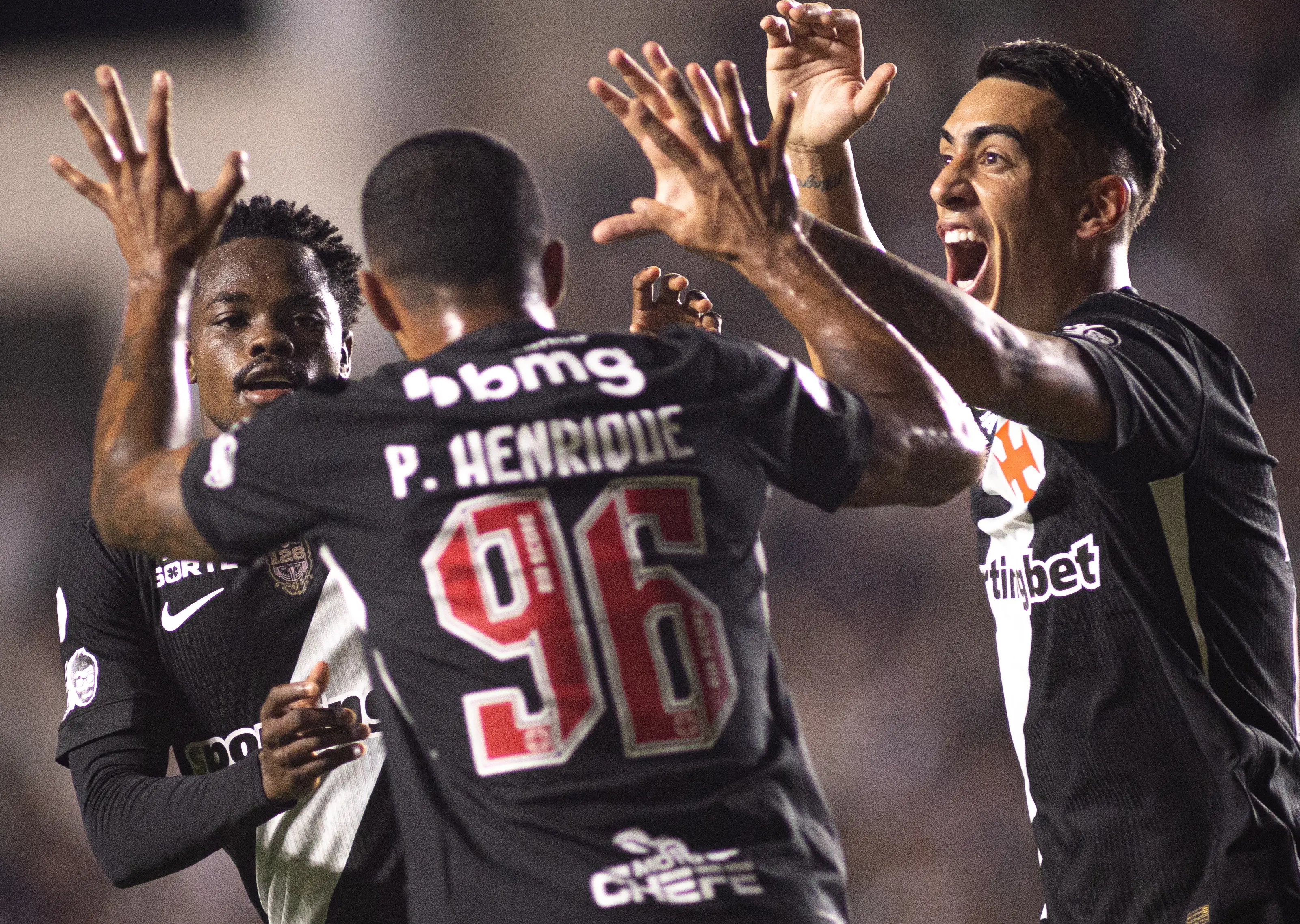 Santa Fe-COL x Vasco: veja prováveis escalações e onde assistir ao duelo pela Sul-Americana