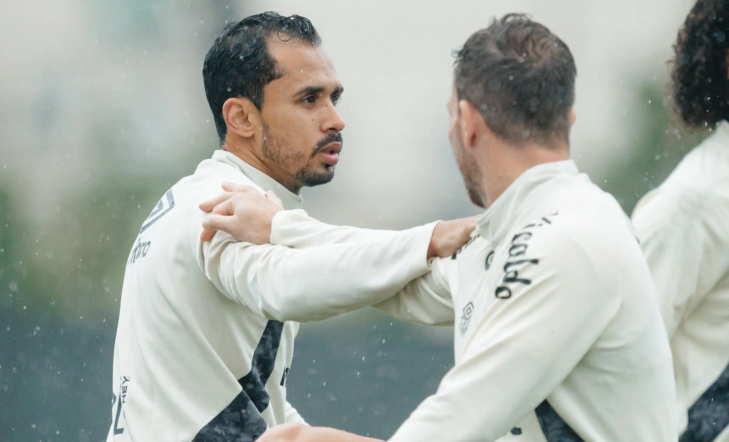 Santos inscreve trio de reforços para as quartas de final da Copa Sul-Americana; confira