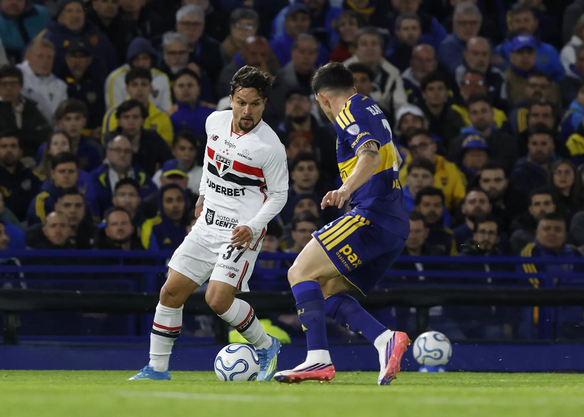São Paulo x Boca Juniors pela Sul-Americana: onde assistir ao vivo, histórico e escalações