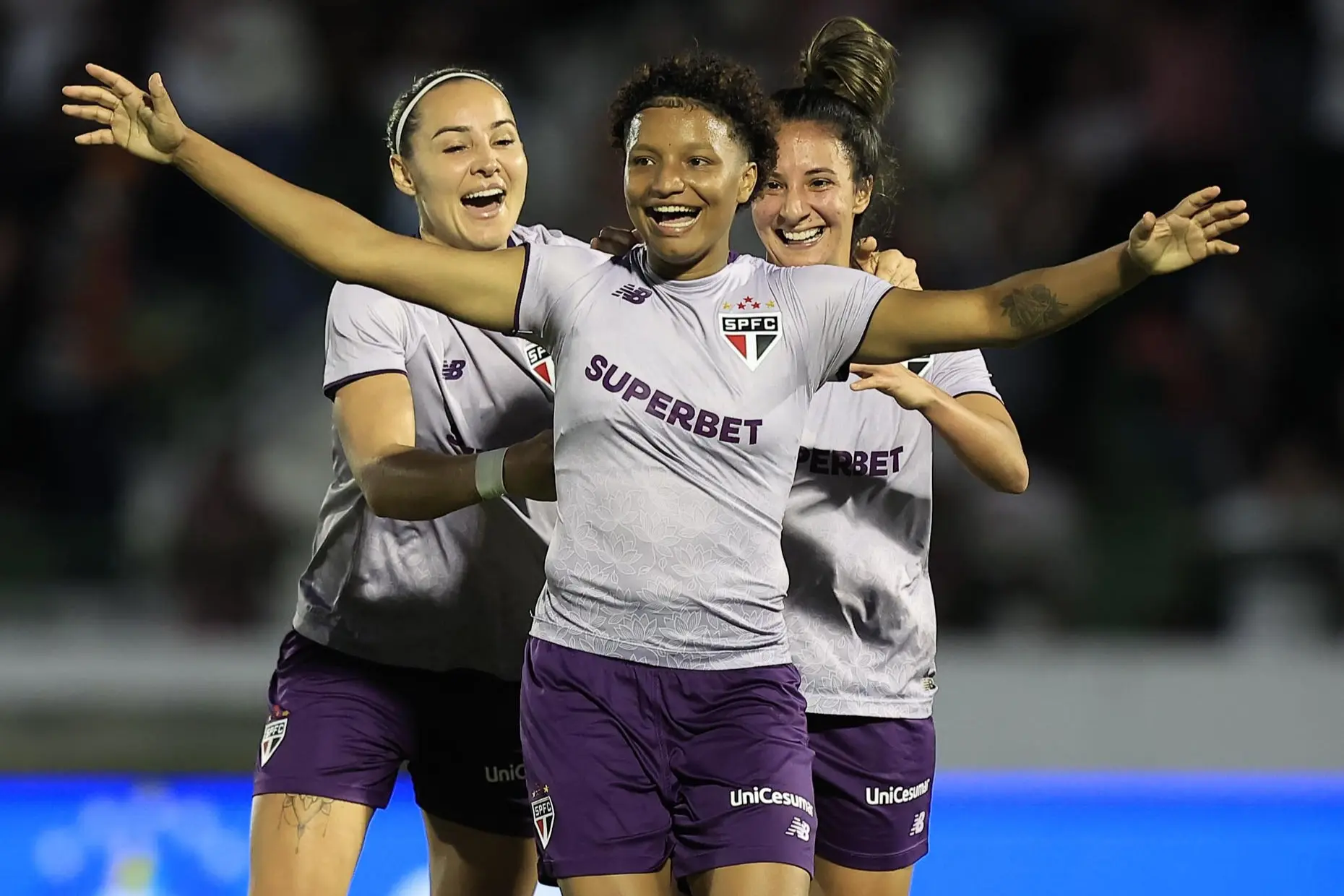 São Paulo divulga venda de ingressos para decisão do Brasileirão Feminino contra o Corinthians