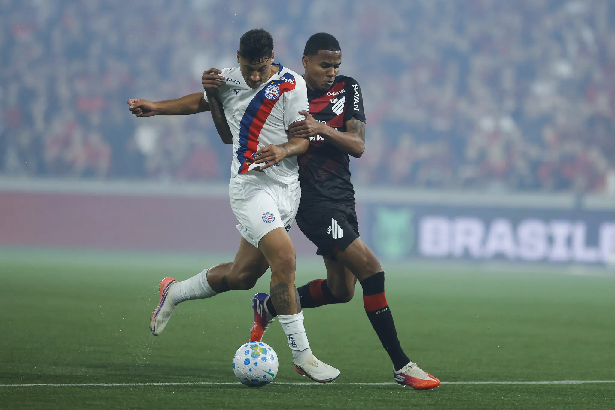 Veja fotos do duelo entre Athletico-PR e Bahia pelo Brasileirão