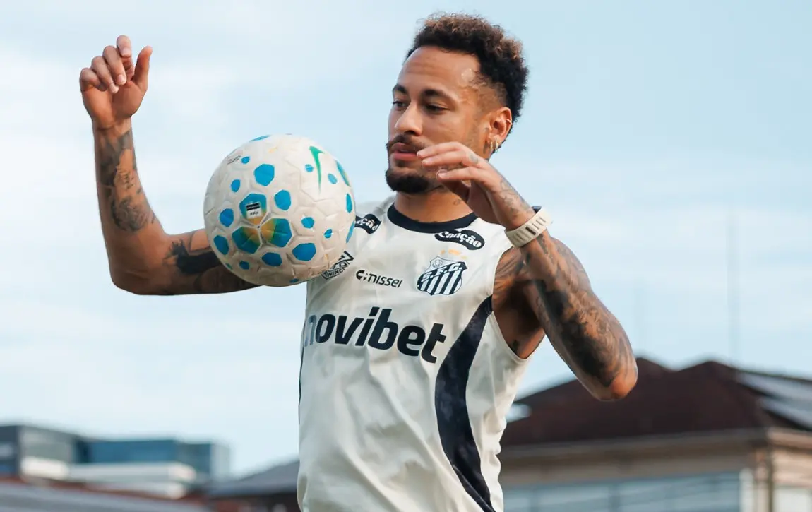 Santos trabalha para ter Neymar contra o Flamengo na Vila Belmiro