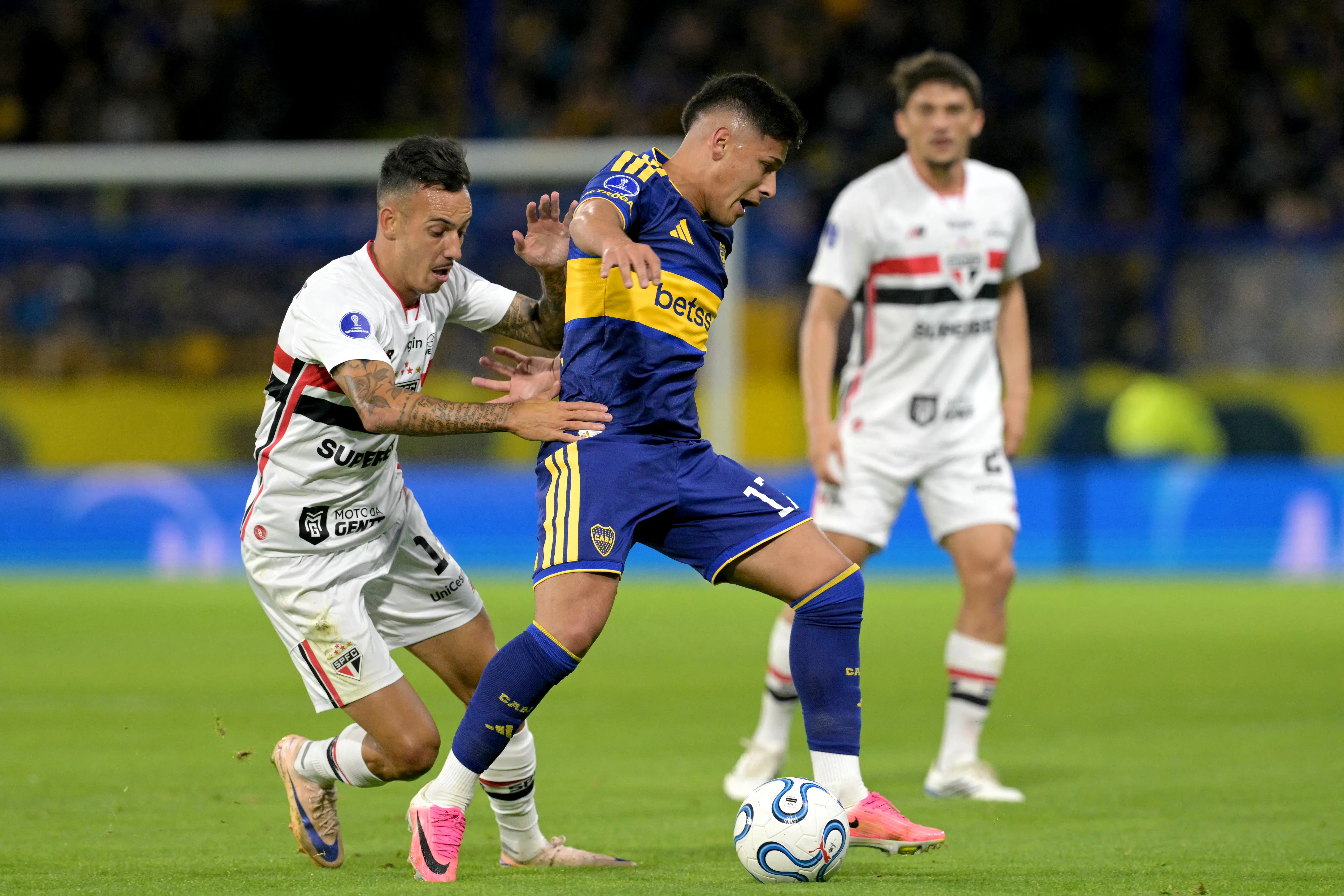 Veja os melhores momentos de Boca Juniors 1 x 0 São Paulo pela Sul-Americana