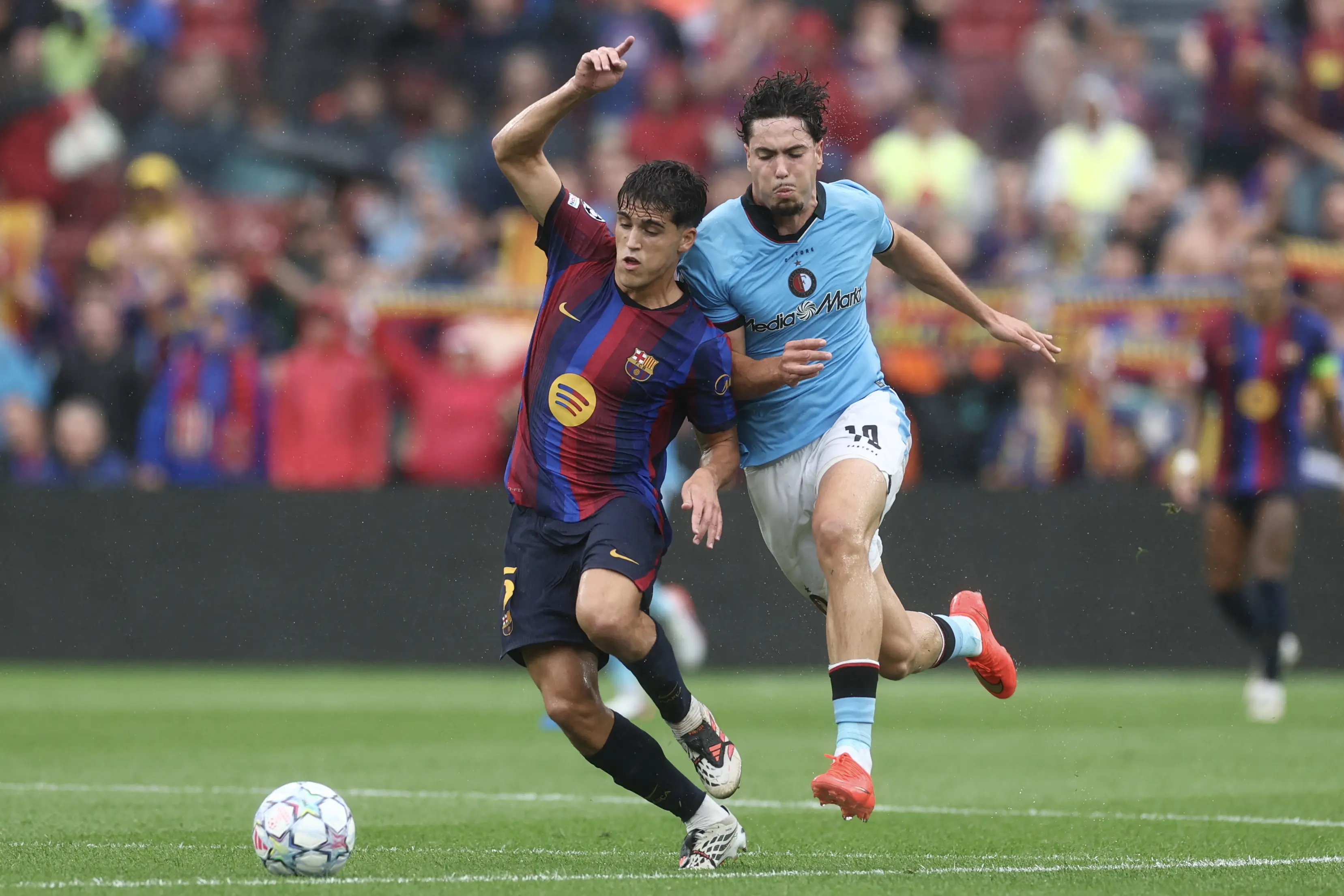Veja fotos do duelo entre Barcelona e Feyenoord pela Liga dos Campeões