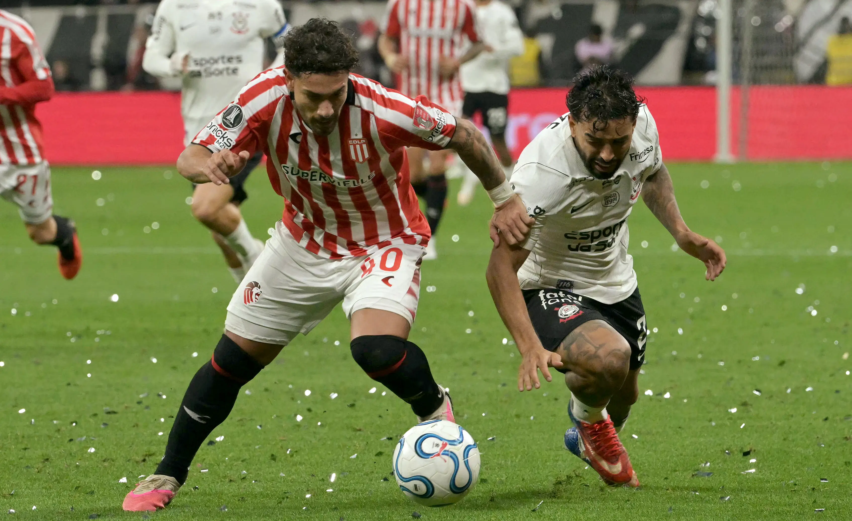 Veja melhores momentos de Corinthians 0 x 1 Estudiantes pela Libertadores