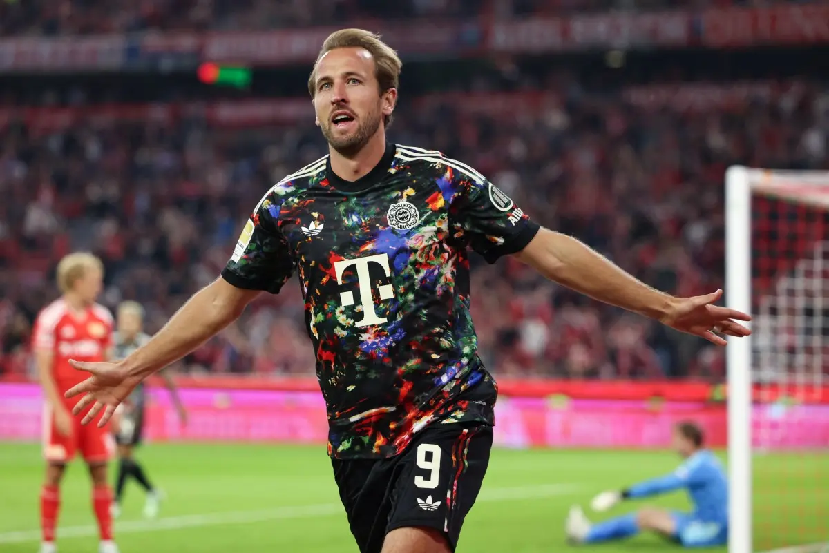 Com show de Kane e Olise, Bayern atropela Union Berlin e assume liderança do Alemão