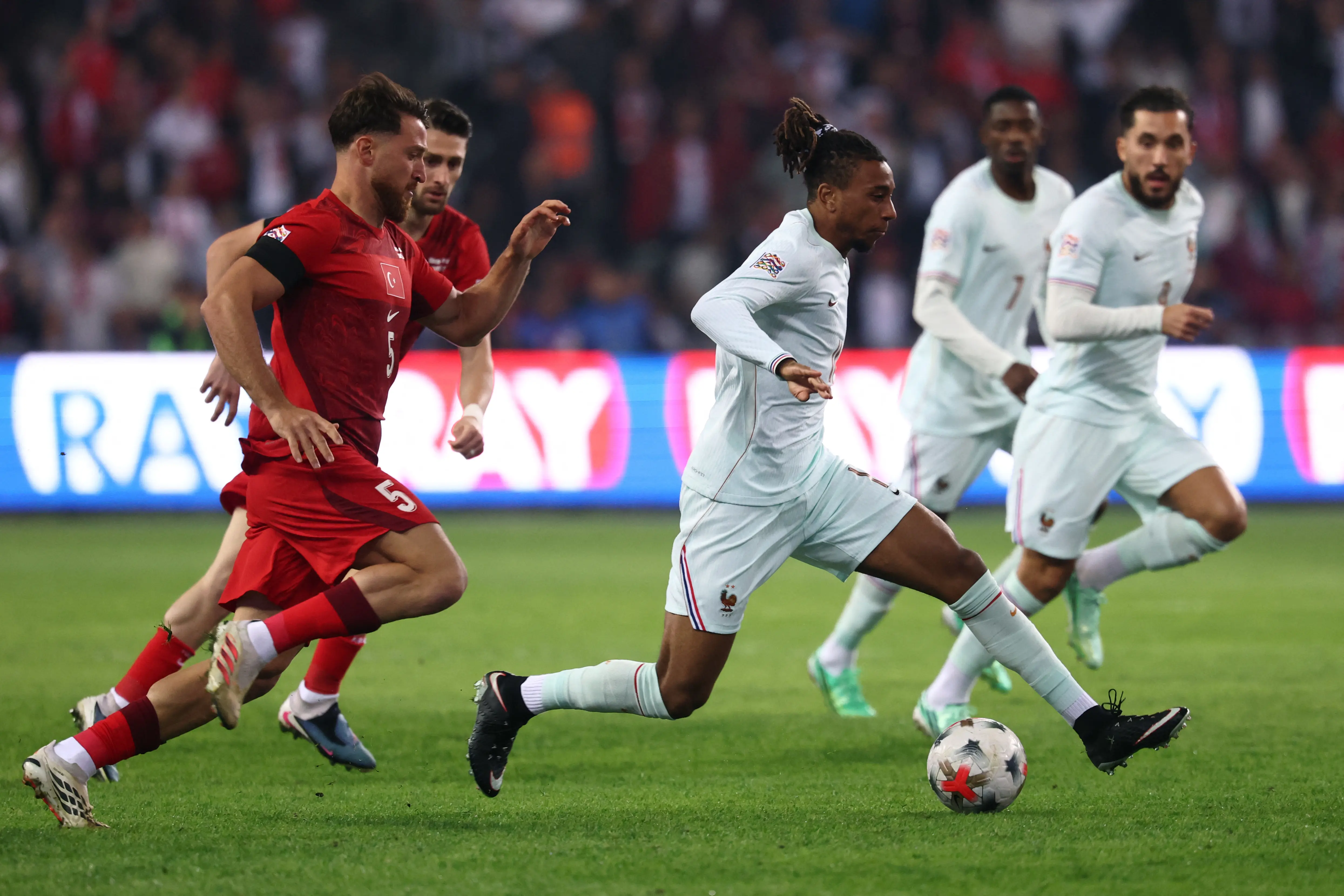 Veja fotos de Turquia x França pela Liga das Nações