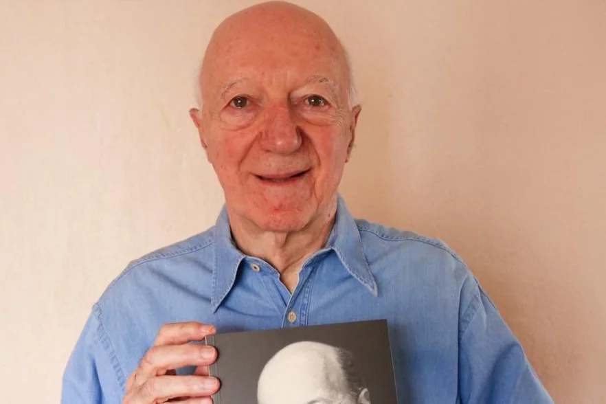 Morre aos 93 anos Claudio Carsughi, referência do jornalismo esportivo e automobilístico