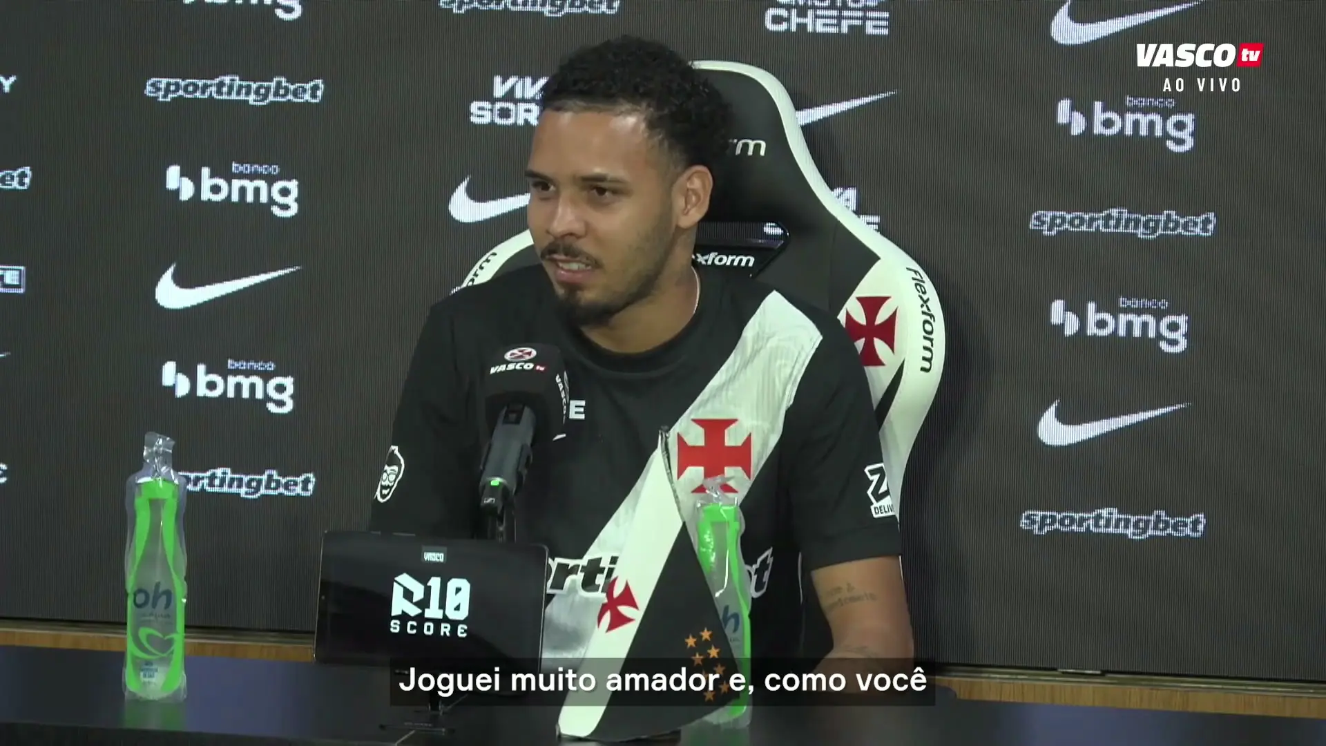 Novo reforço do Vasco, Gabriel Pereira fala sobre como formação na rua o ajuda hoje como zagueiro