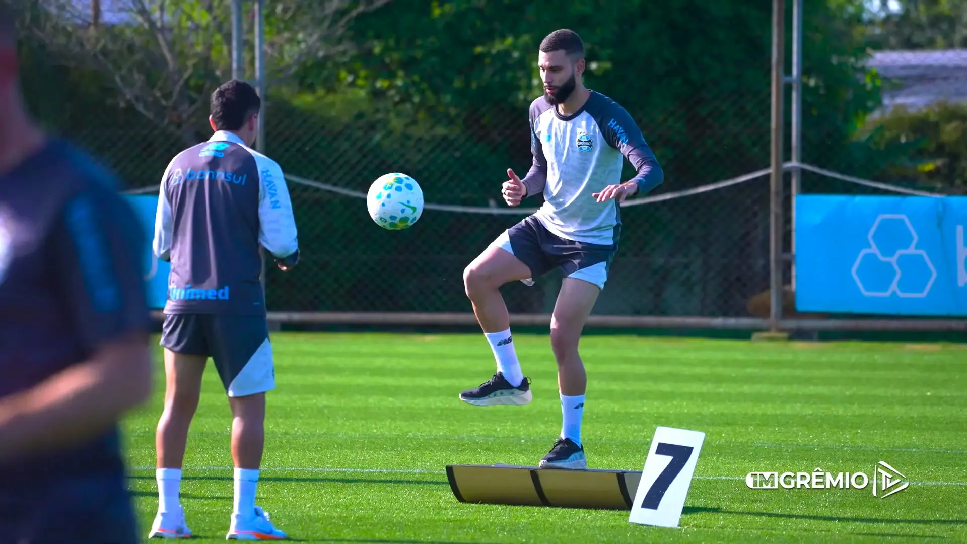 Grêmio retorna às atividades sob o comando de Renato Portaluppi