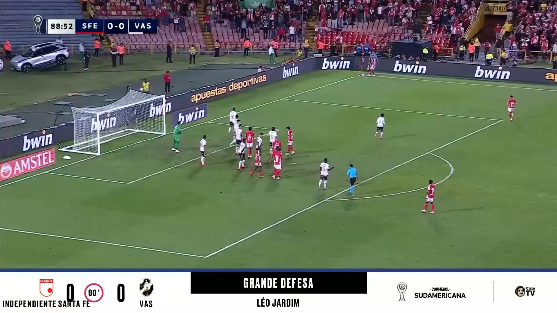Léo Jardim faz dois milagres em menos de um minuto e garante empate do Vasco contra Santa Fe; veja