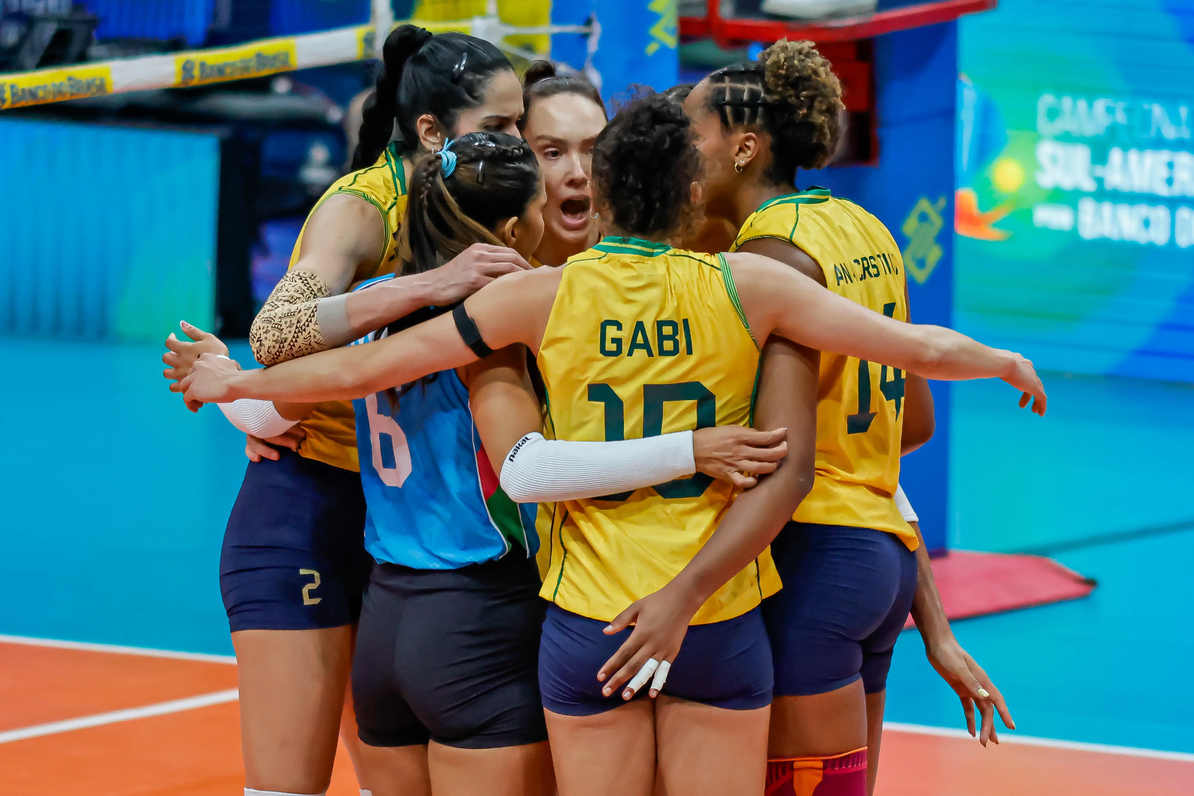 Brasil vence a Argentina, conquista o Sul-Americano de Vôlei e garante vaga em Los Angeles 2028