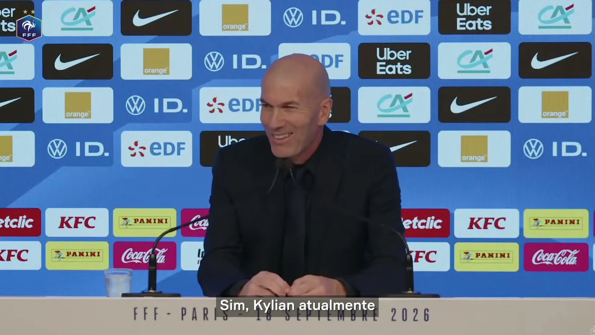 Zidane apoia Mbappé para seguir como capitão da França