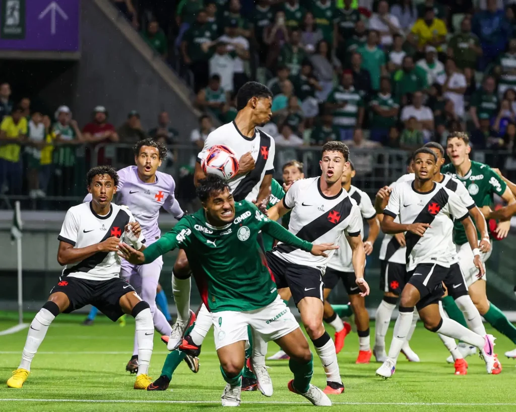Palmeiras x Vasco: veja fotos do jogo pela final do Brasileirão sub-20