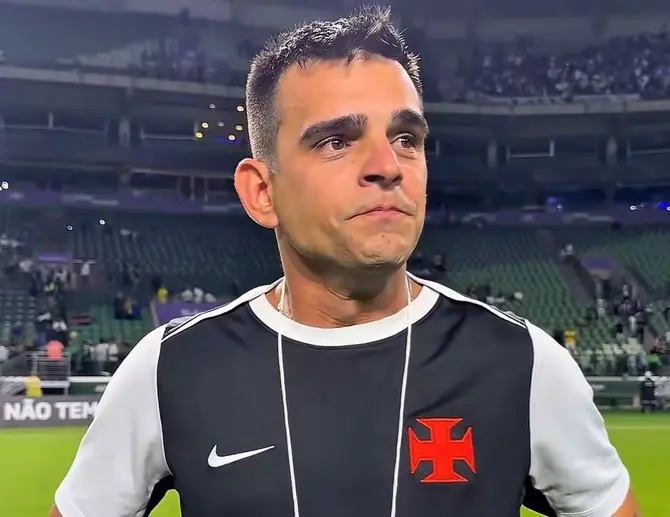 Técnico do Vasco se emociona após título inédito do no Brasileiro sub-20: “Tenho orgulho”