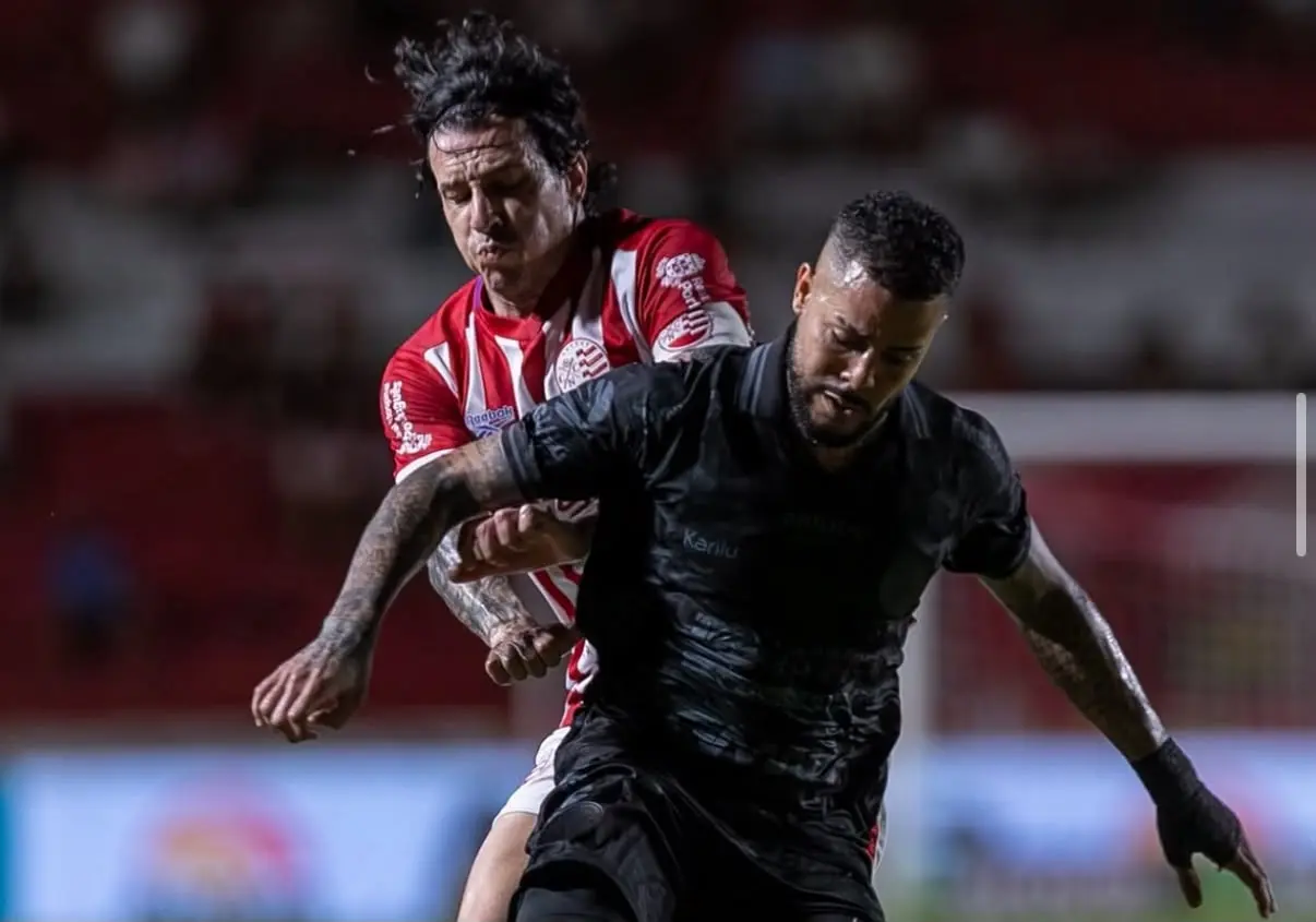 Em jogo de seis gols, Operário-PR reage no fim e arranca empate do Náutico na Série B