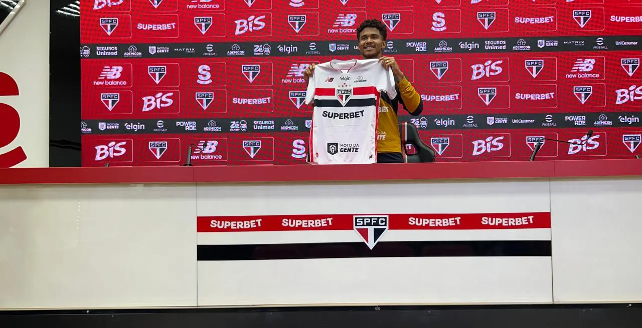 Pedro Lima celebra chegada ao São Paulo após oito anos de “não” em Cotia: “Realizando um sonho”