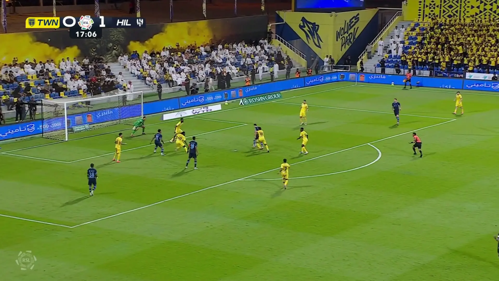 Martinelli desencanta com hat-trick em goleada do Al-Hilal; confira