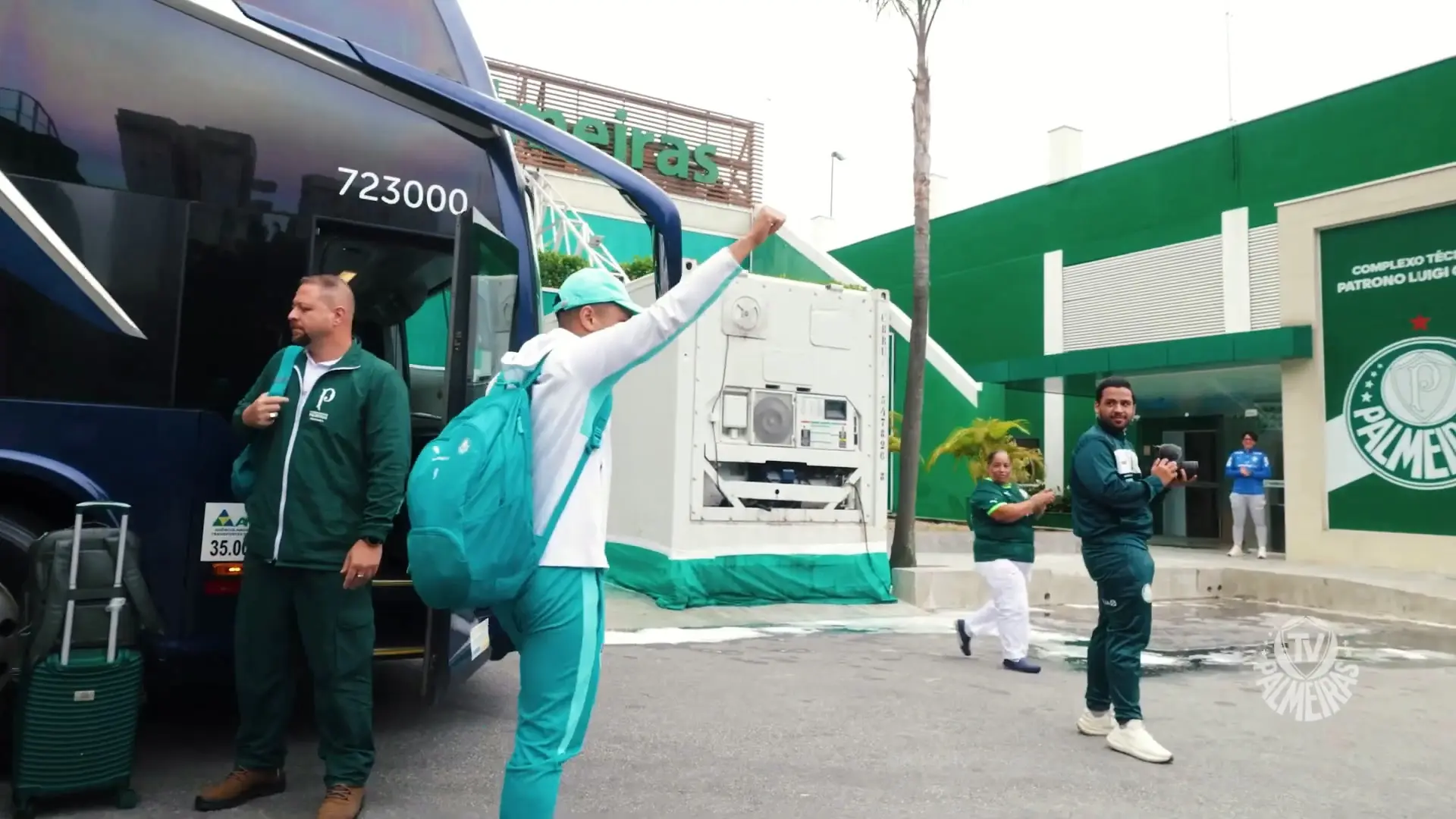 Palmeiras é recebido com festa na Academia de Futebol