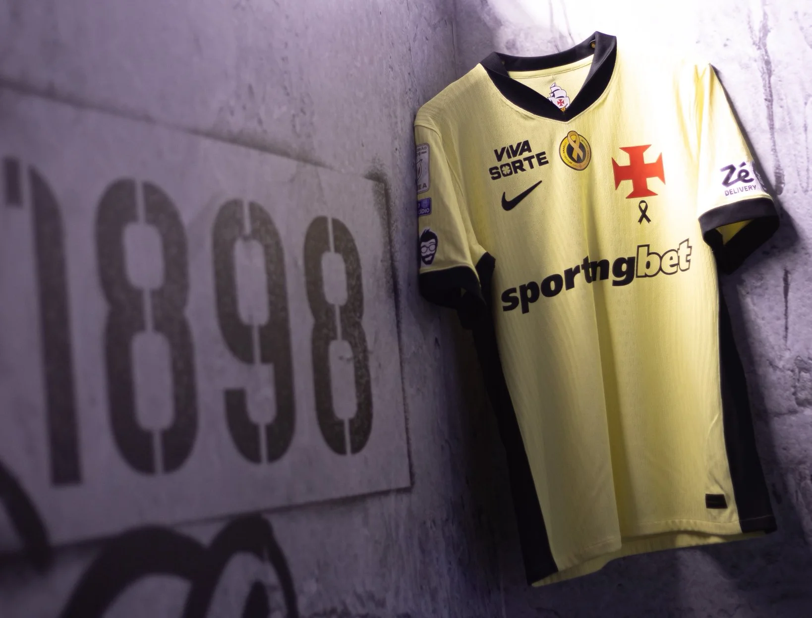 Siga o tempo real de Vasco x Coritiba pelo Brasileirão