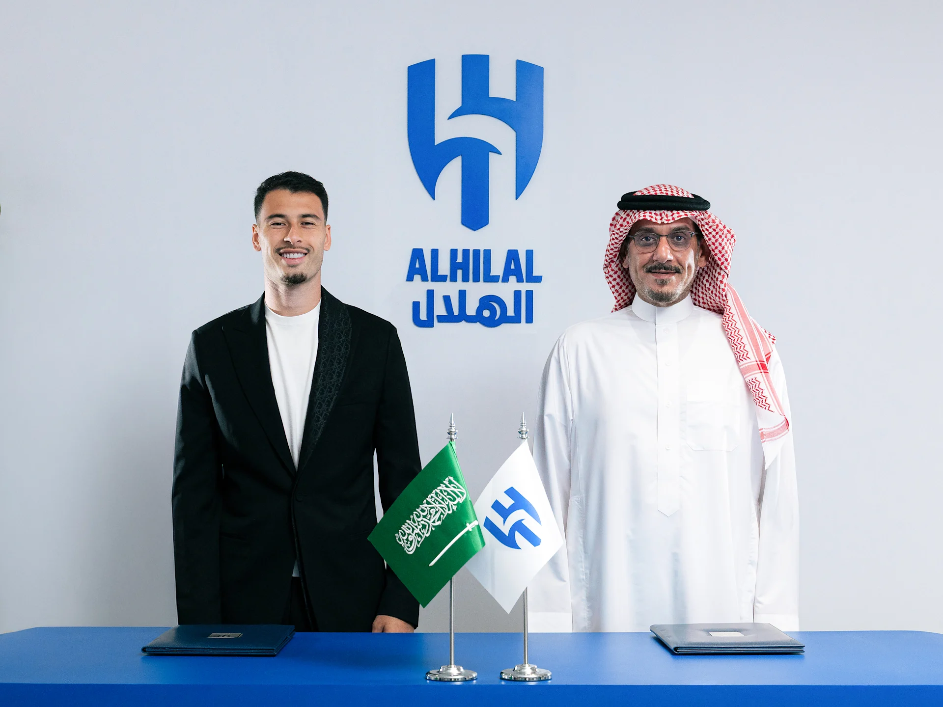 Após sete temporadas no Arsenal, Gabriel Martinelli é anunciado pelo Al-Hilal