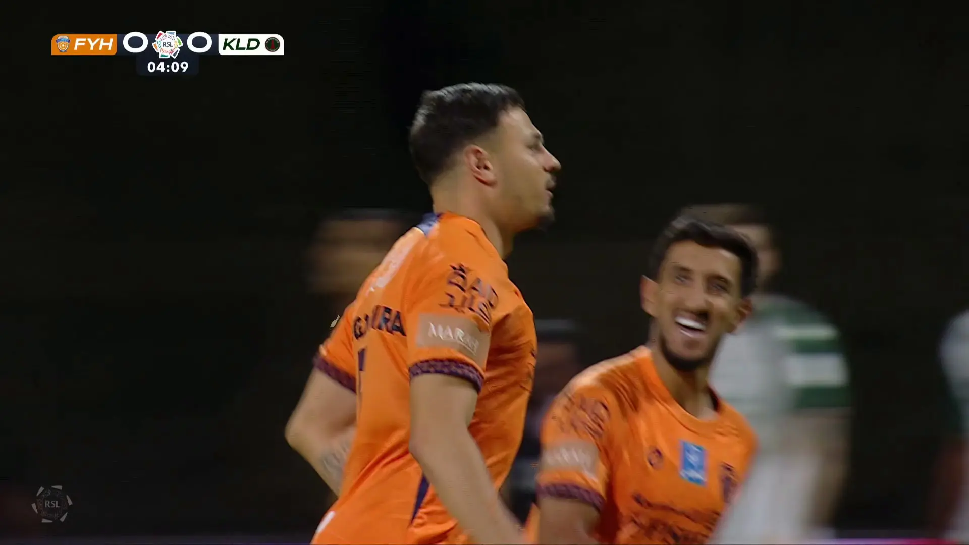 Ex-Vasco, Hugo Moura marca e Al Fayha no empate contra o Al-Kholood; veja gol