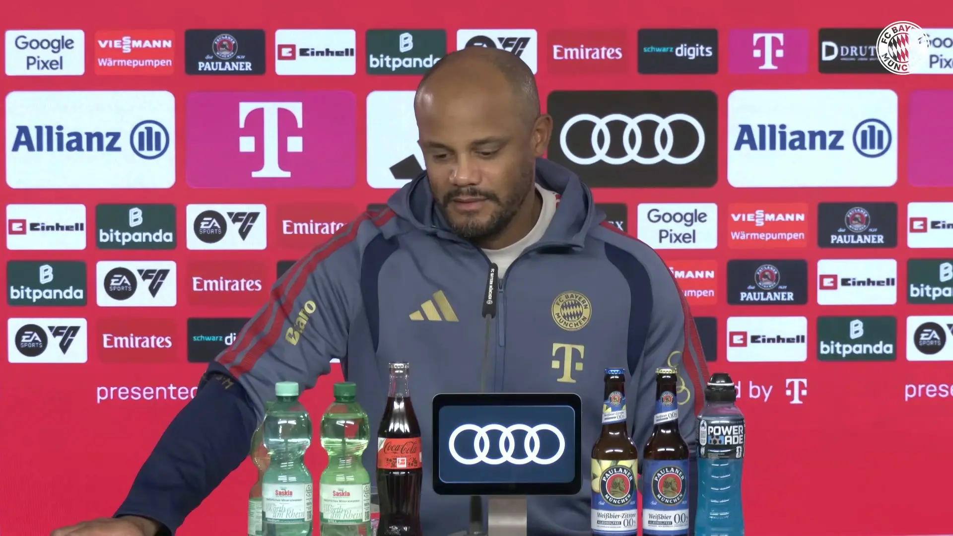 Kompany exalta Urbig na seleção alemã: ‘Vai ser o número um’