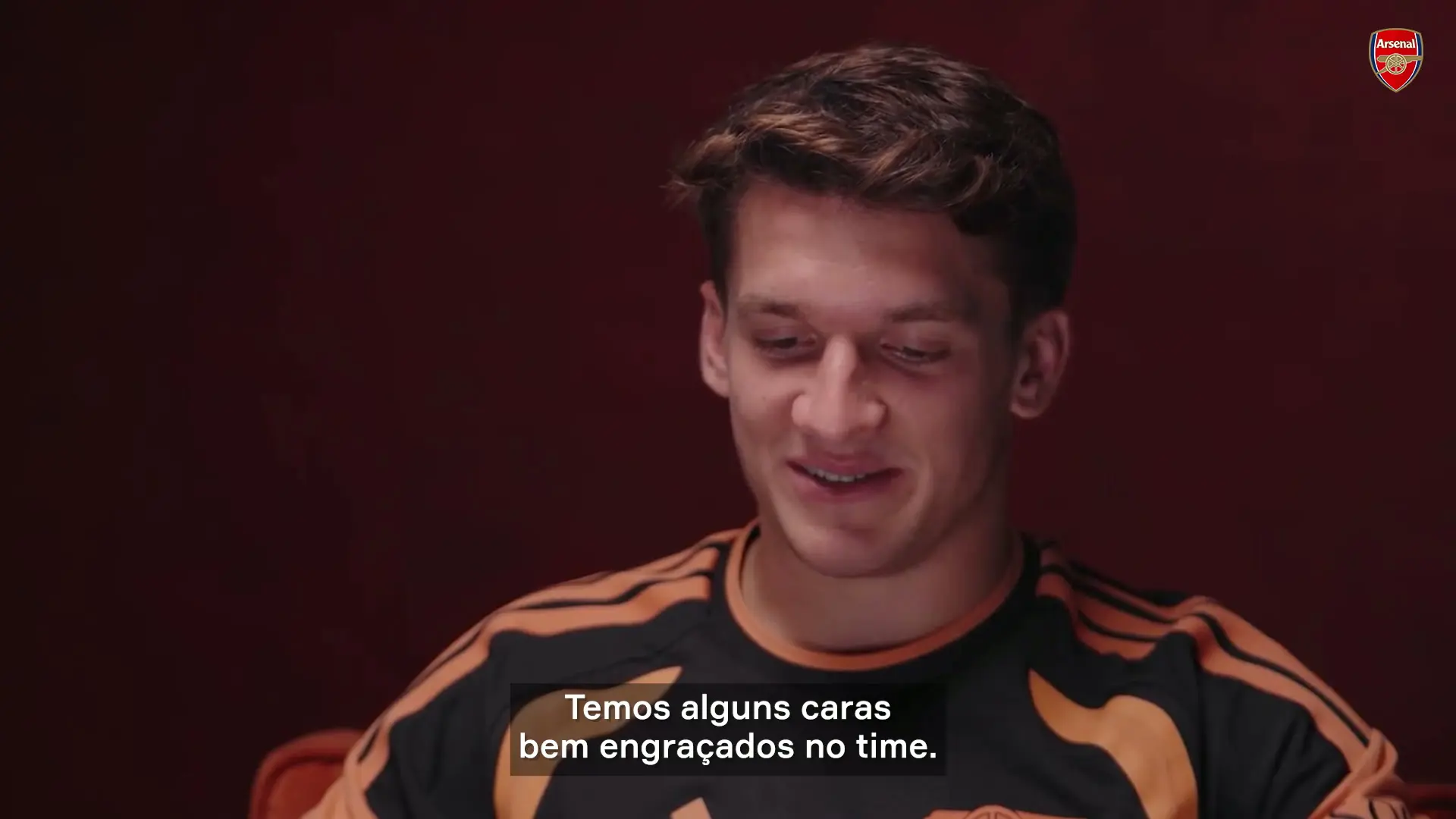 Tzolis escolhe o melhor dançarino e o companheiro mais inteligente do Arsenal