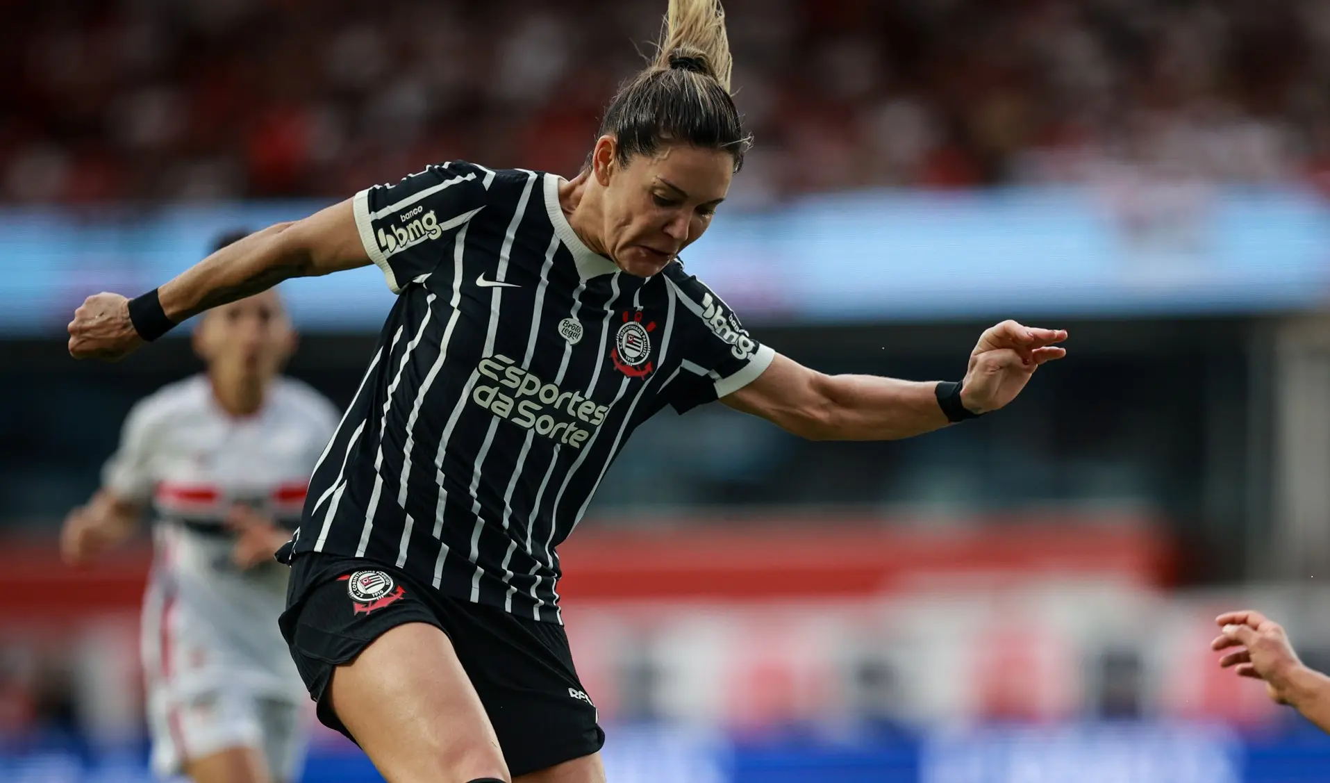 Gabi Zanotti lamenta pênalti perdido em final e pede desculpas à torcida do Corinthians