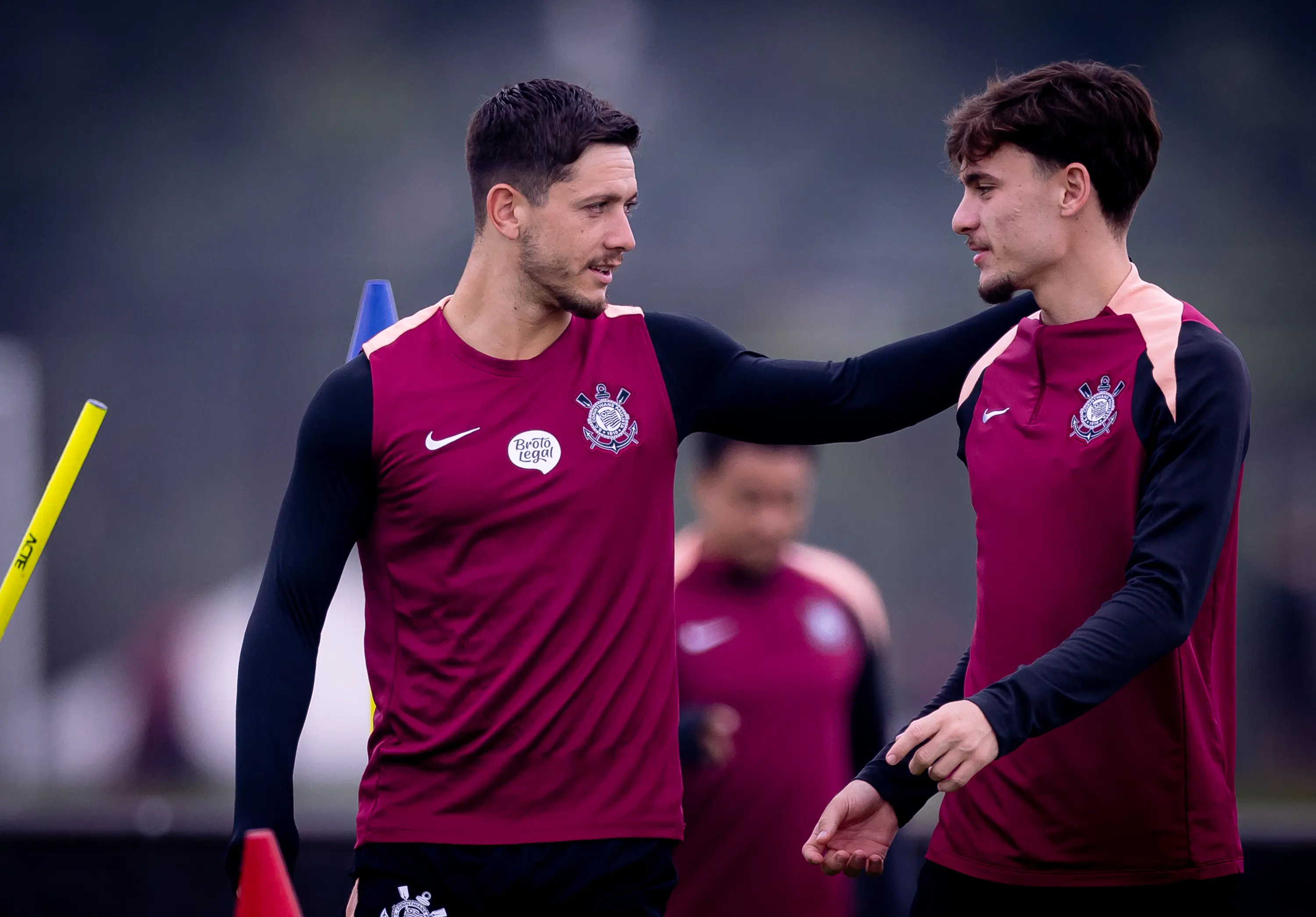 Com retornos, Corinthians encerra preparação para enfrentar o Internacional; veja provável escalação