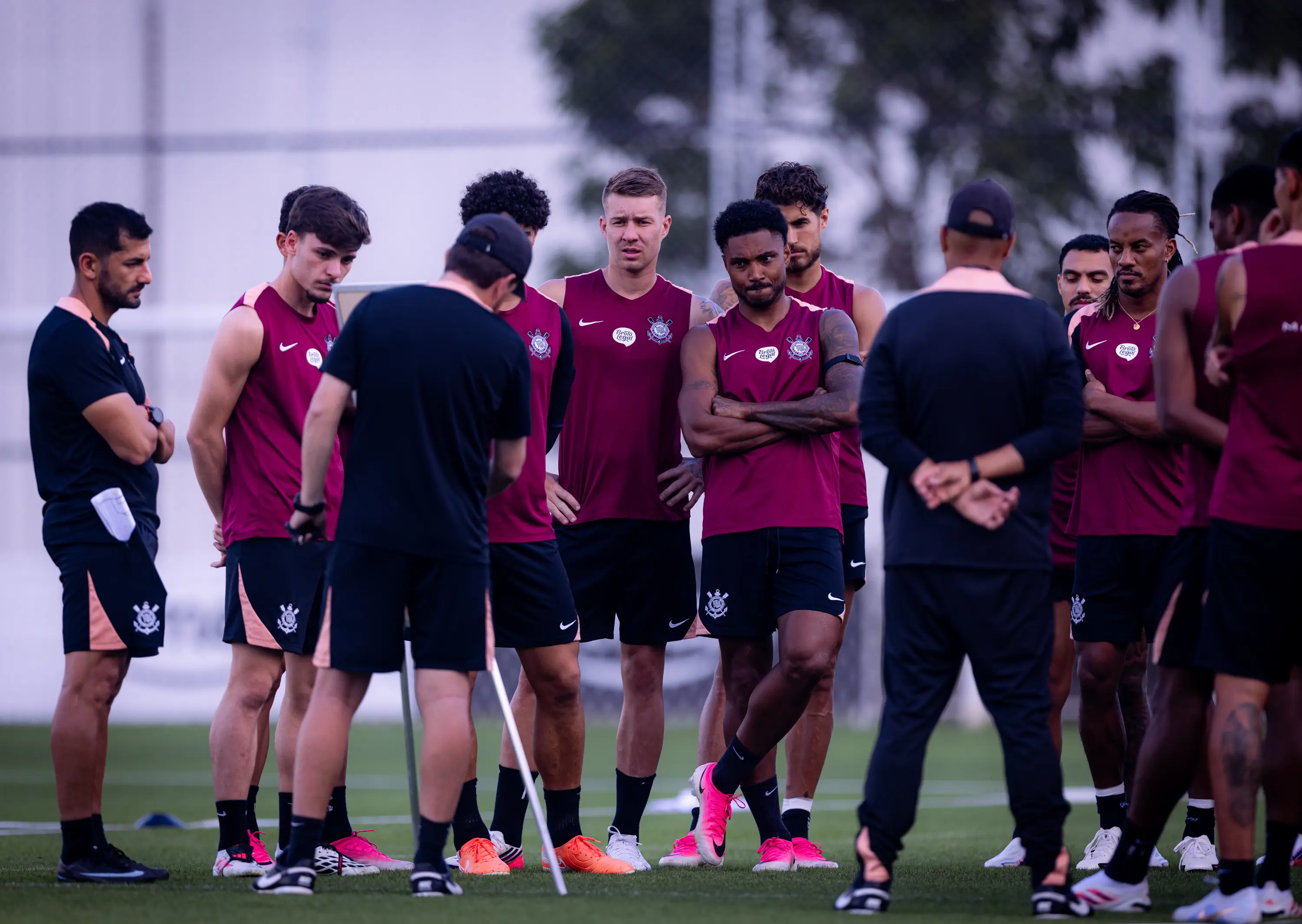 Veja galeria de fotos do treino do Corinthians nesta sexta-feira