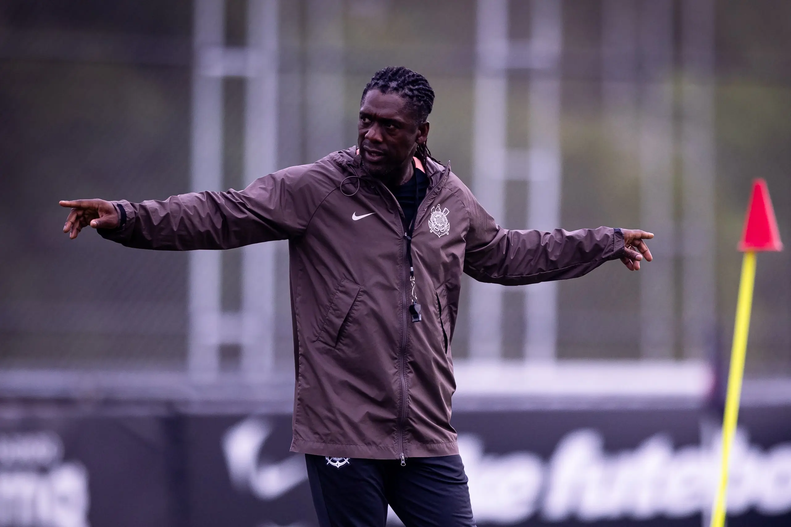 Corinthians terá semana com duelo contra Vitória e possível estreia de Seedorf