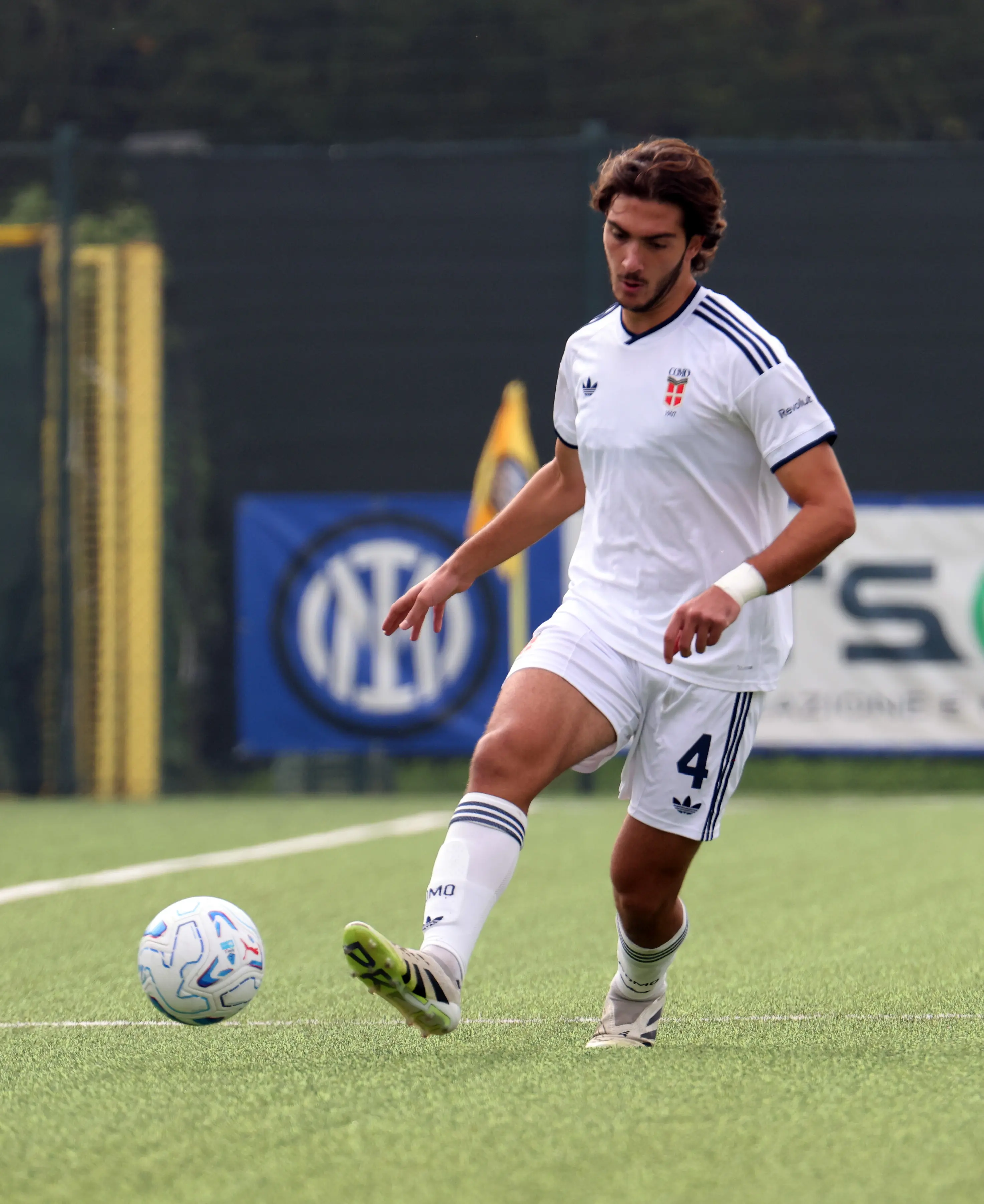 Ex-Corinthians, especialista em Kung-Fu e poliglota vai enfrentar o Manchester United na Youth League
