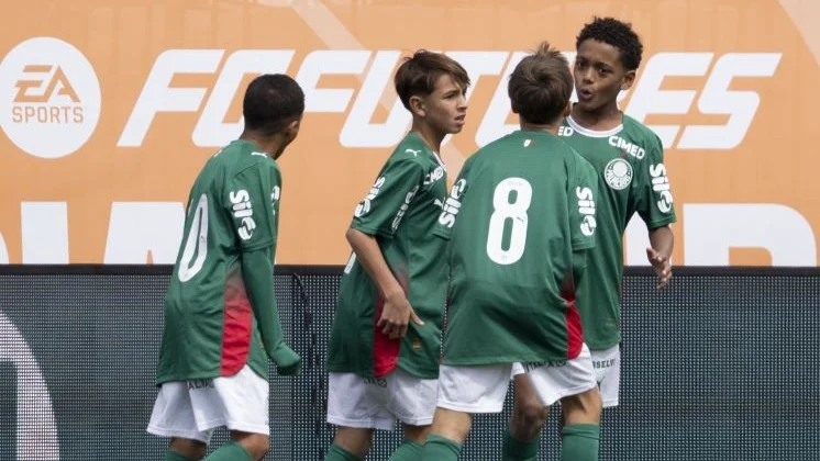 Joia do sub-12 do Palmeiras disputa “mini-Mundial” e mira marca expressiva em jogos internacionais