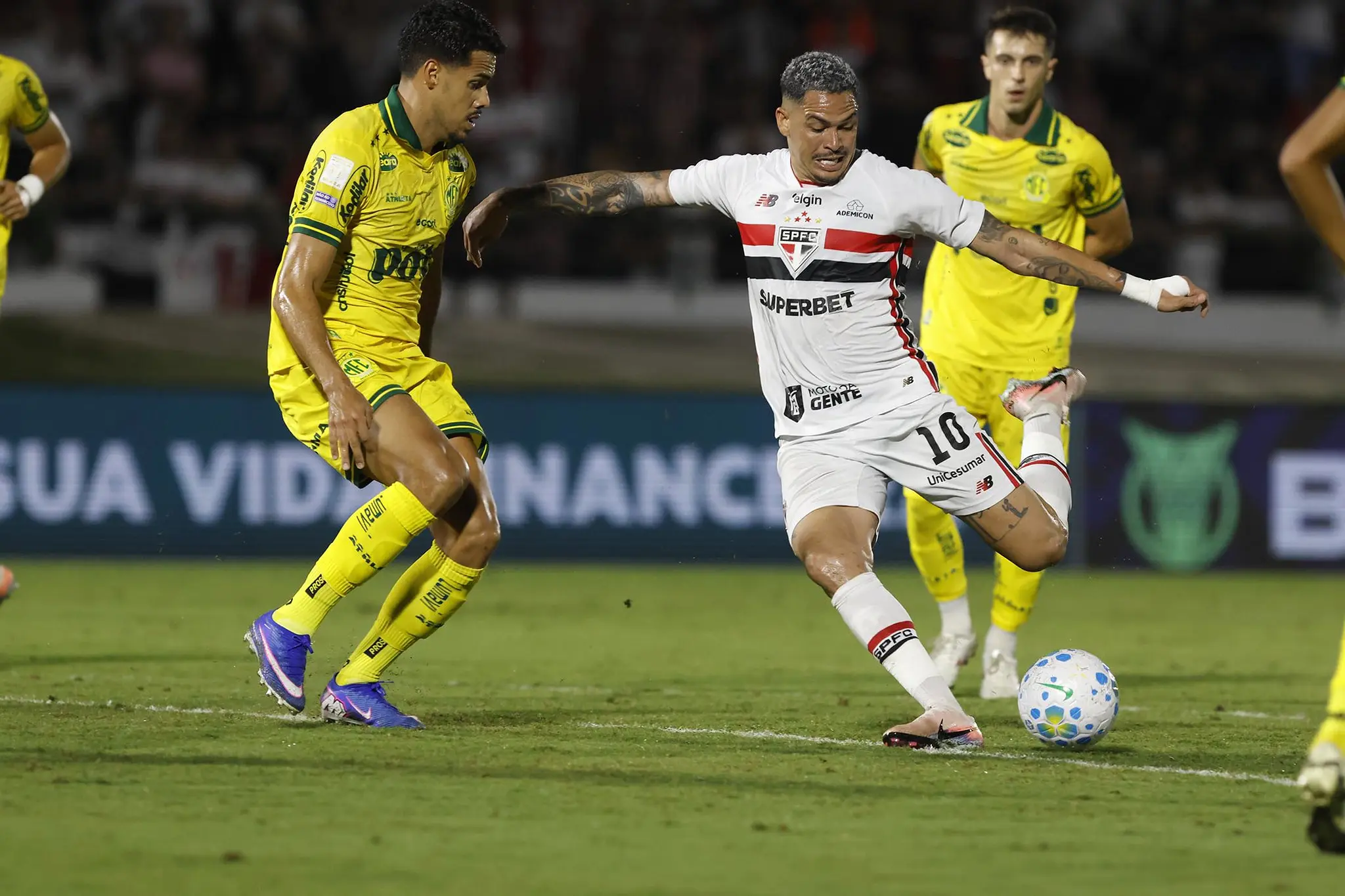 Mirassol e São Paulo duelam pelo campeonato brasileiro com transmissão ao vivo​‌​