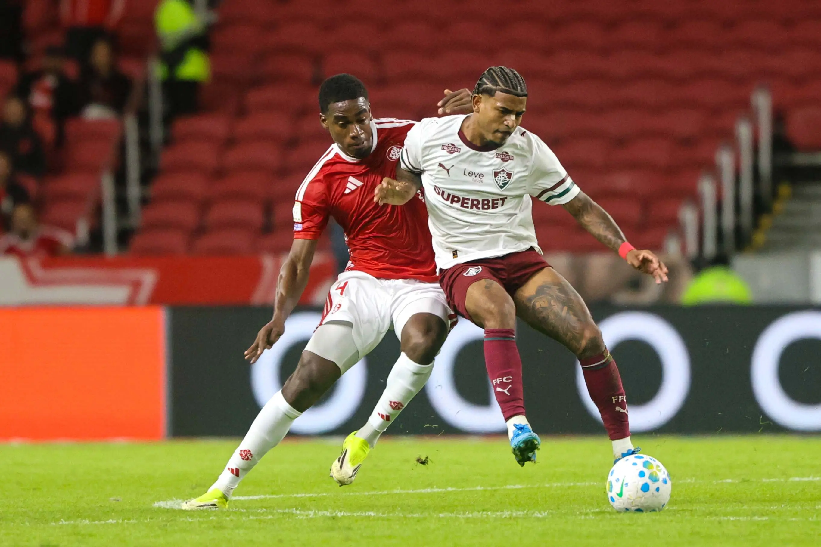 Fluminense x Internacional no Brasileirão: Onde assistir, escalações e horário