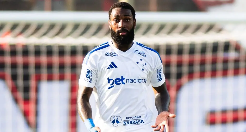 Gerson pede desculpas à torcida após derrota que tirou o Cruzeiro do G5