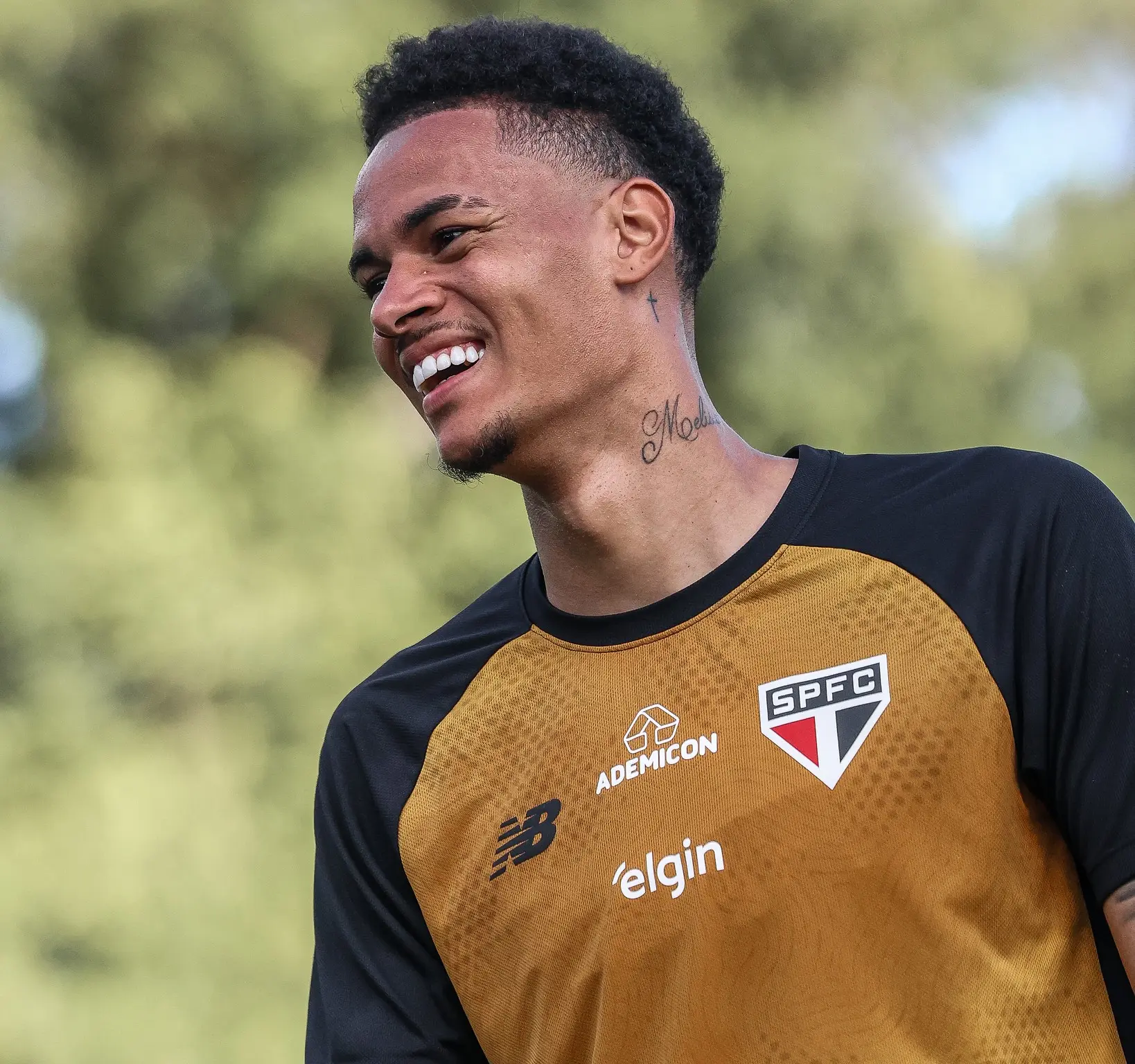 Newton projeta São Paulo ofensivo contra o Vasco: “Pressionar o tempo todo”