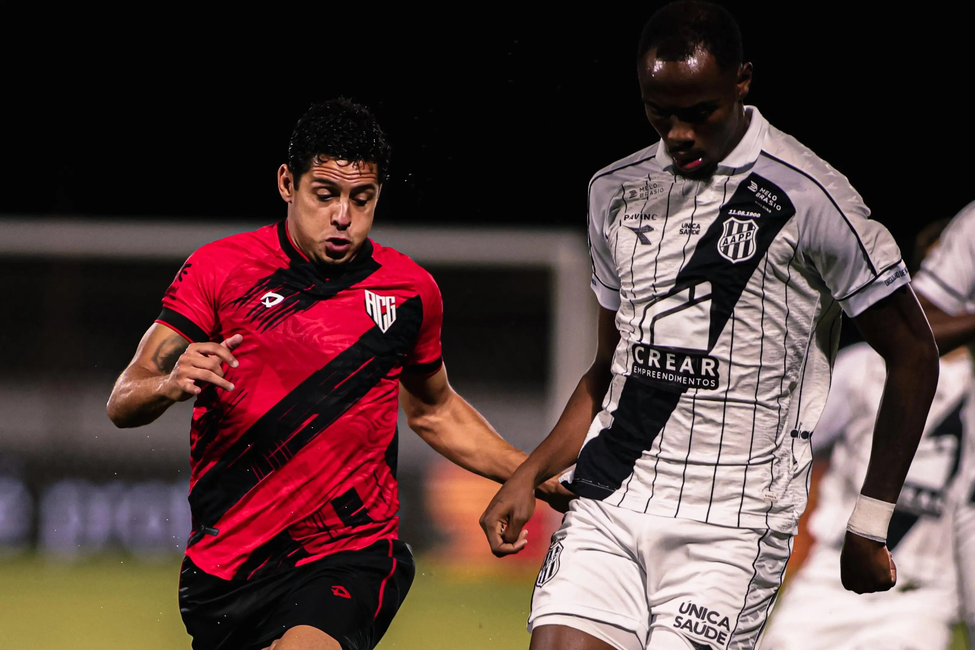 Atlético-GO empata com rebaixada Ponte Preta e pode deixar G6 da Série B