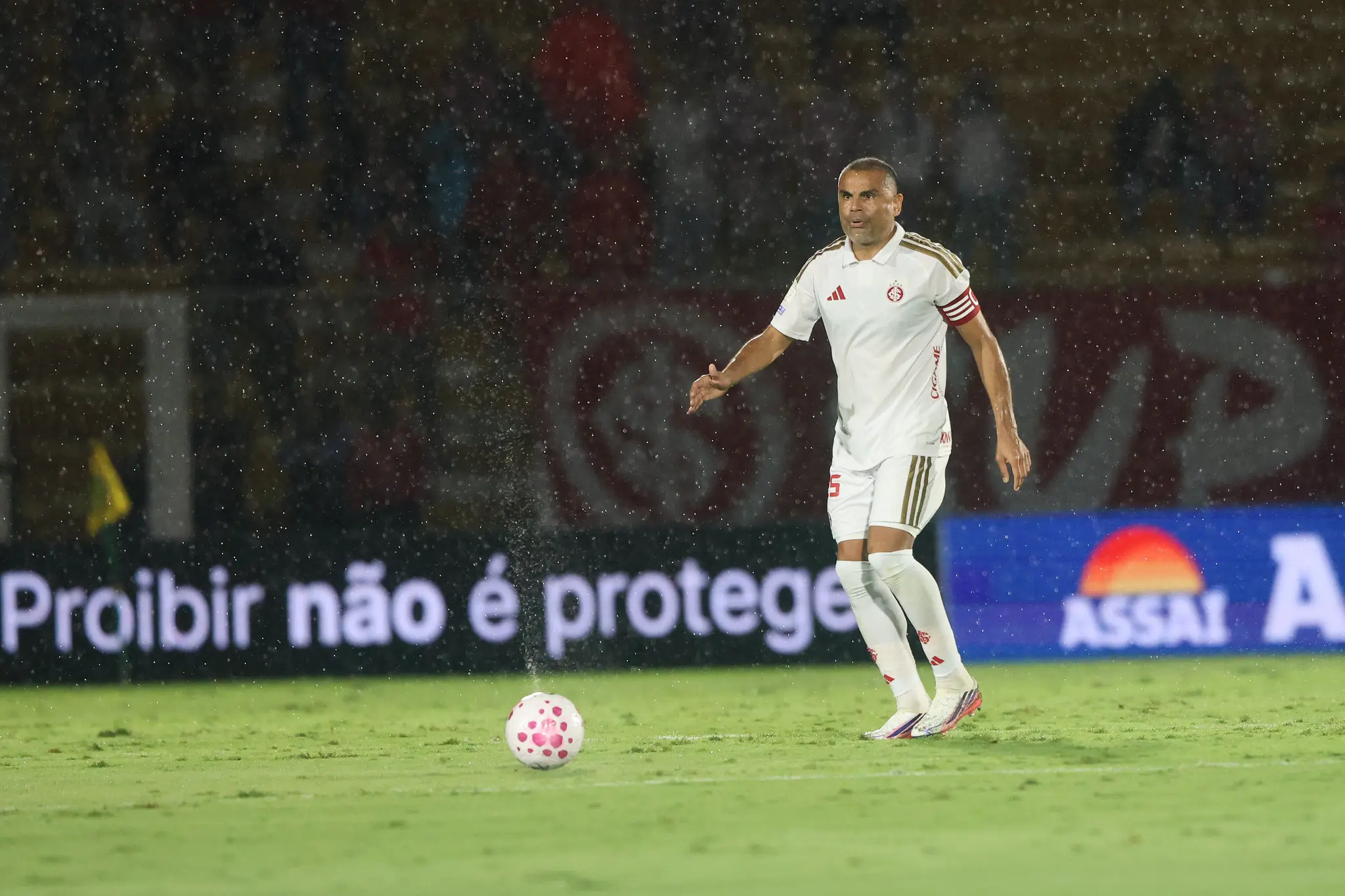 Mirassol derrota o Internacional e complica o Colorado na tabela​‌​