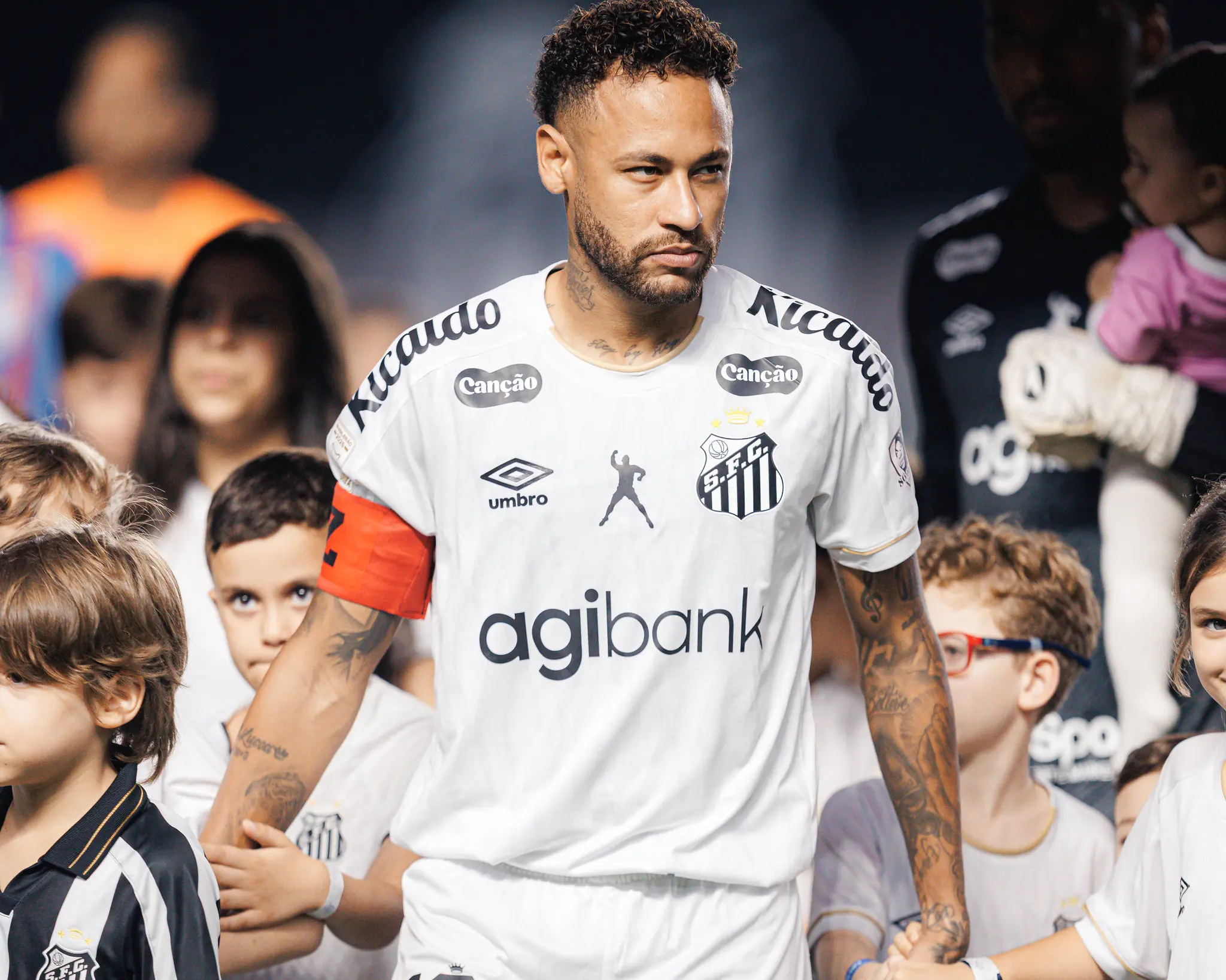 Após amarelo e expulsão contra o Bahia, Neymar tem temporada com mais cartões em dez anos