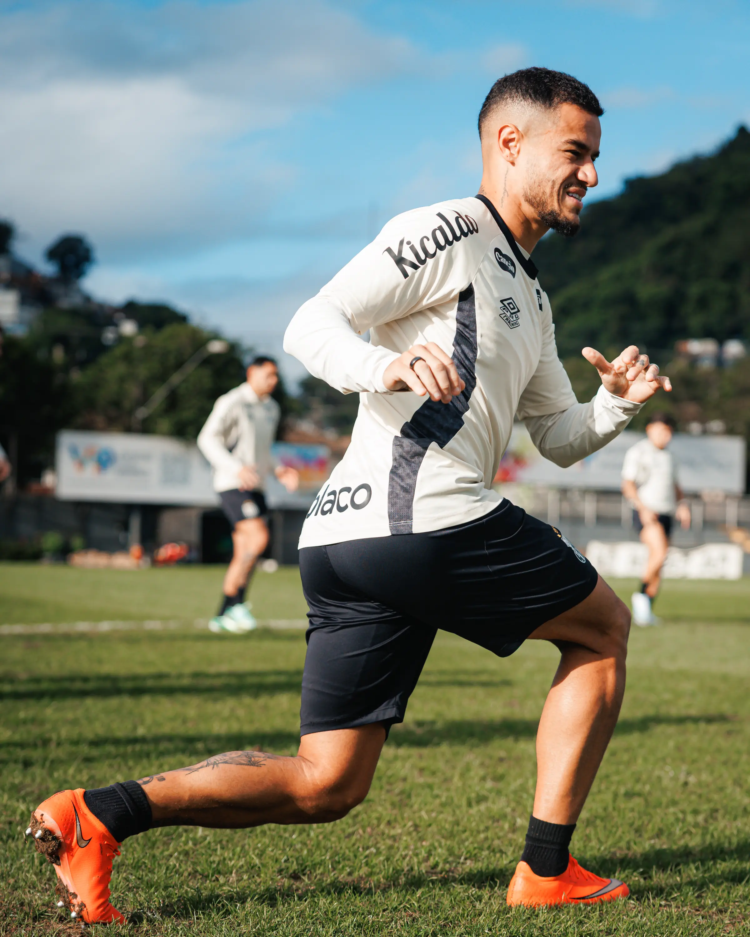 Santos pronto para clássico com o Palmeiras na Vila Belmiro